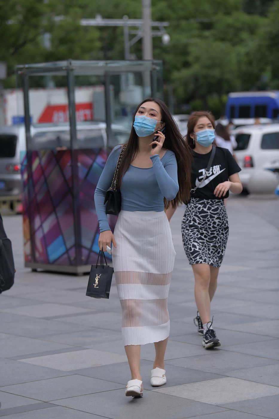 图片[2]-精选精选街拍作品 NO.1566 红石街拍作品 – 蓝色姓感[34P]-草丛看图