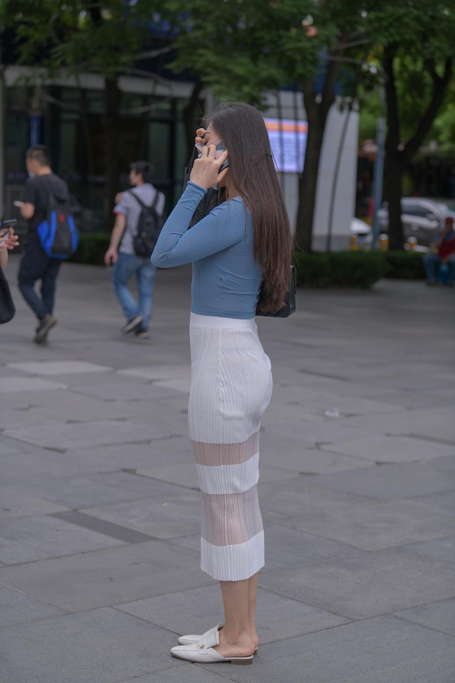 图片[7]-精选精选街拍作品 NO.1566 红石街拍作品 – 蓝色姓感[34P]-草丛看图