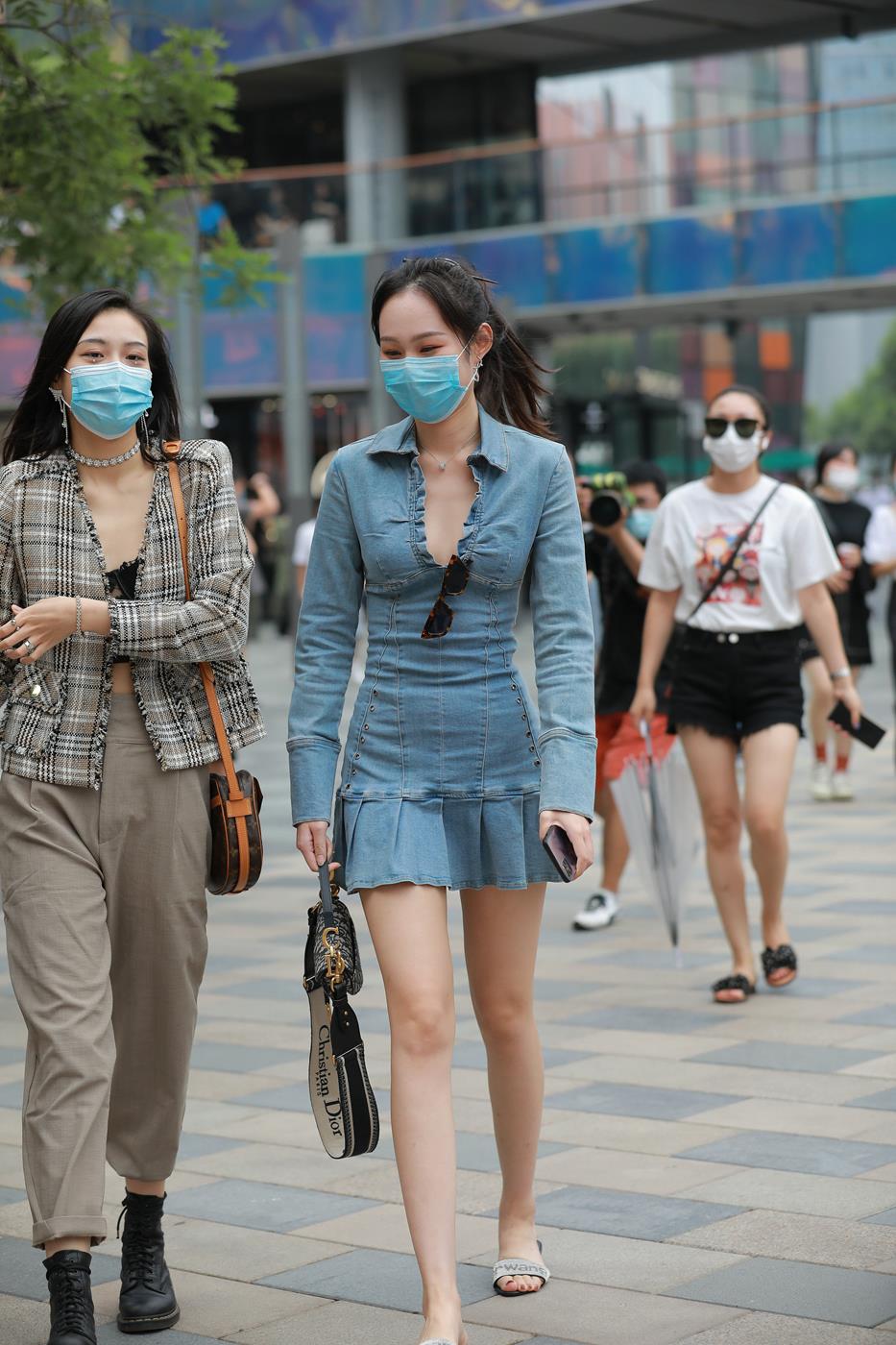 图片[2]-精选魔镜街拍 NO.147 长腿小解解 [173P]-草丛看图