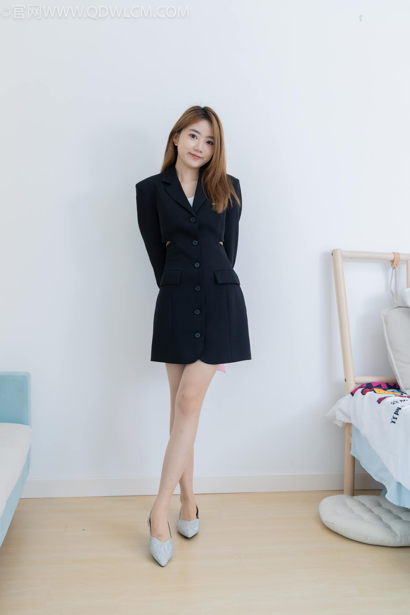 图片[5]-精选勿恋传媒 NO.2275 欢欢-平底鞋、薄肉丝[116P]-草丛看图