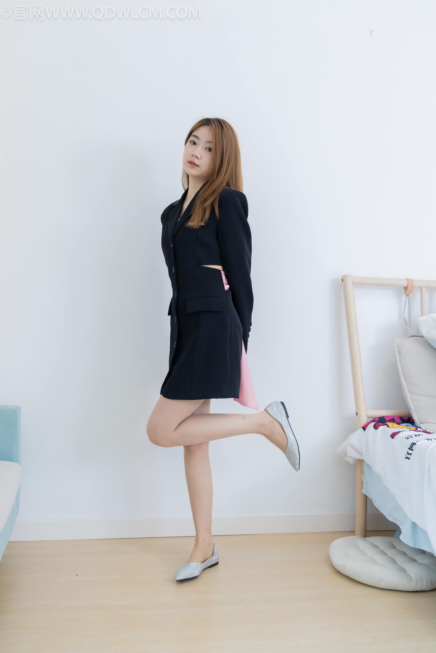 图片[7]-精选勿恋传媒 NO.2275 欢欢-平底鞋、薄肉丝[116P]-草丛看图