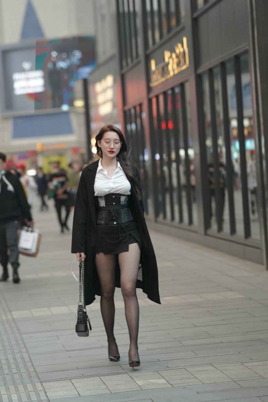 图片[2]-精选魔镜街拍 NO.160 黑丝大长腿 [80P]-草丛看图