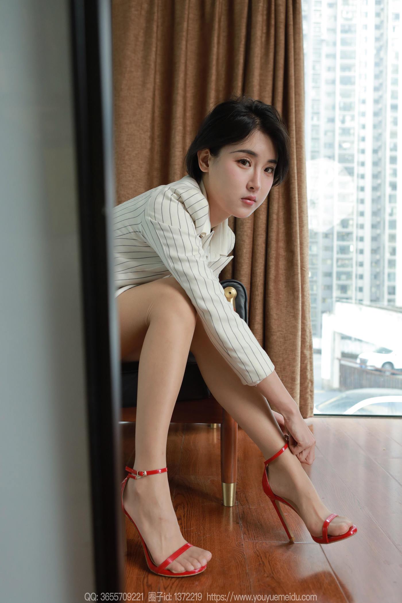 图片[5]-精选[IESS异思趣向] 2025.02.20 丝享家1982：小宝《职场小白（上）》[72P]-草丛看图