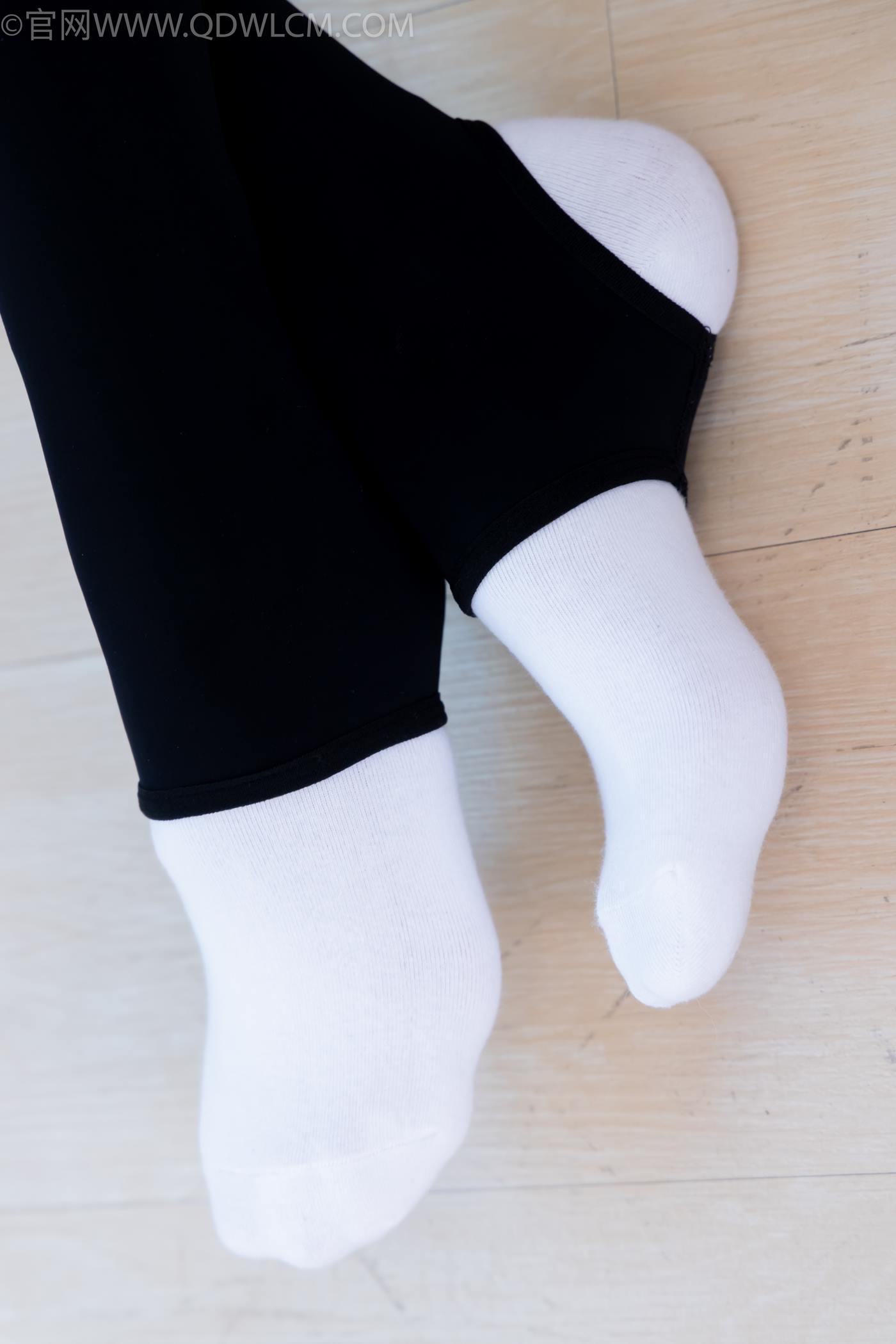 图片[6]-精选勿恋传媒 NO.2260 茯苓-板鞋、黑色踩脚裤、白棉袜[110P]-草丛看图