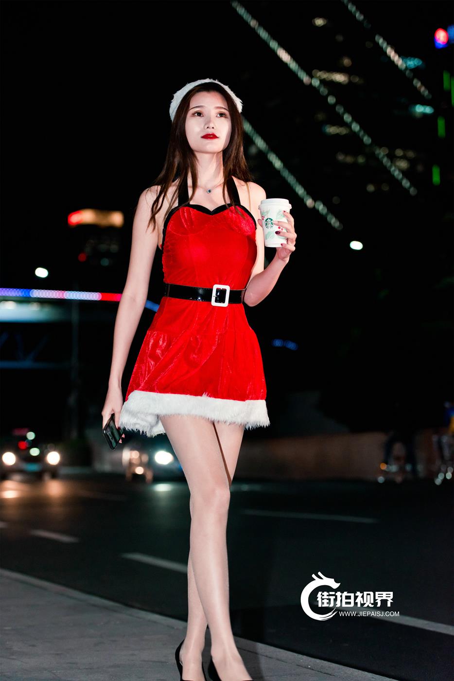 图片[5]-精选魔镜街拍 NO.124 寒风中的极品肉丝圣诞美仁婷婷 [56P]-草丛看图