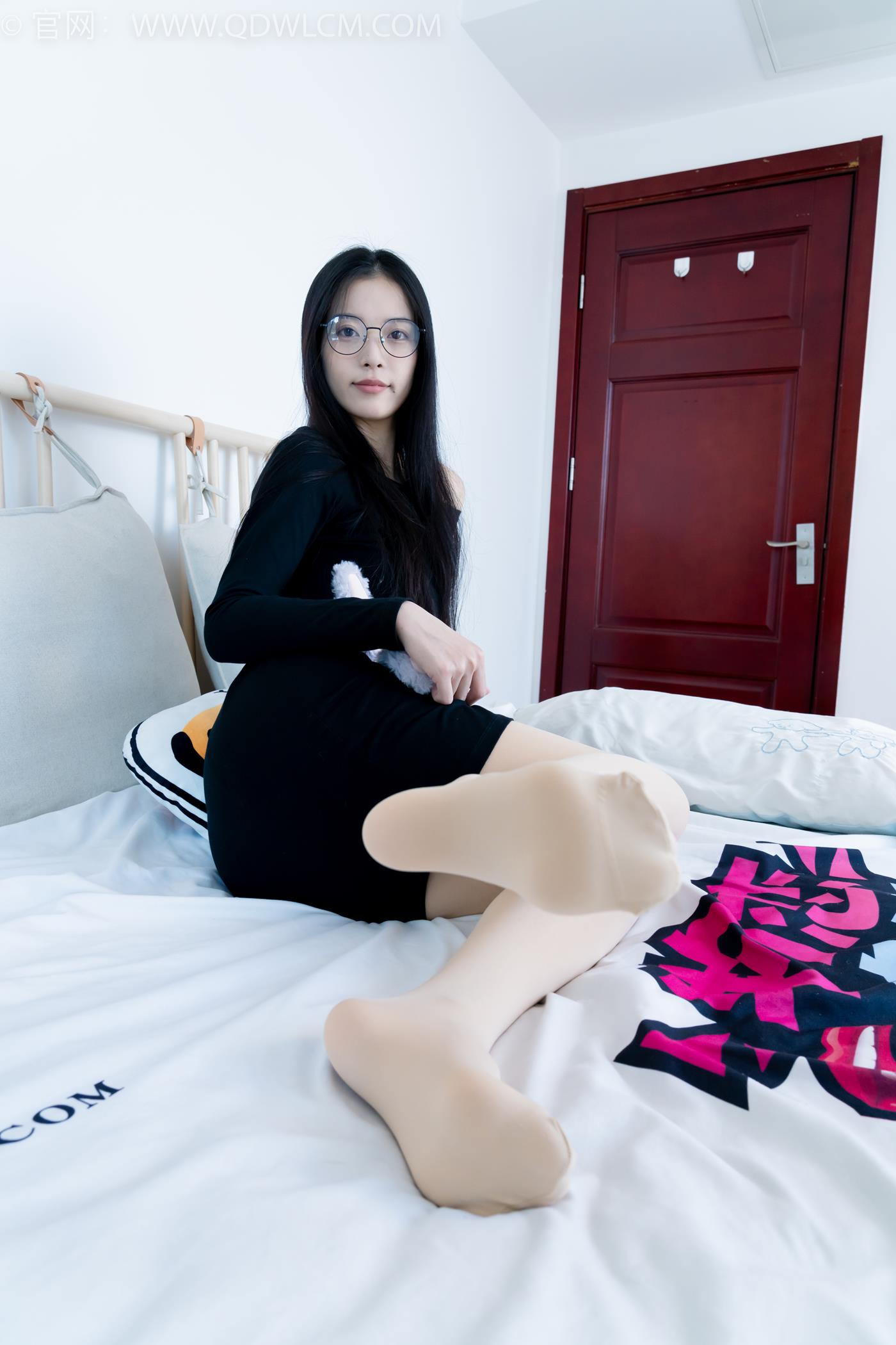 图片[4]-精选勿恋传媒 NO.2256 茯苓-平底鞋、厚肉丝、厚黑丝、皮筋绑脚和挠脚心剧情[139P]-草丛看图