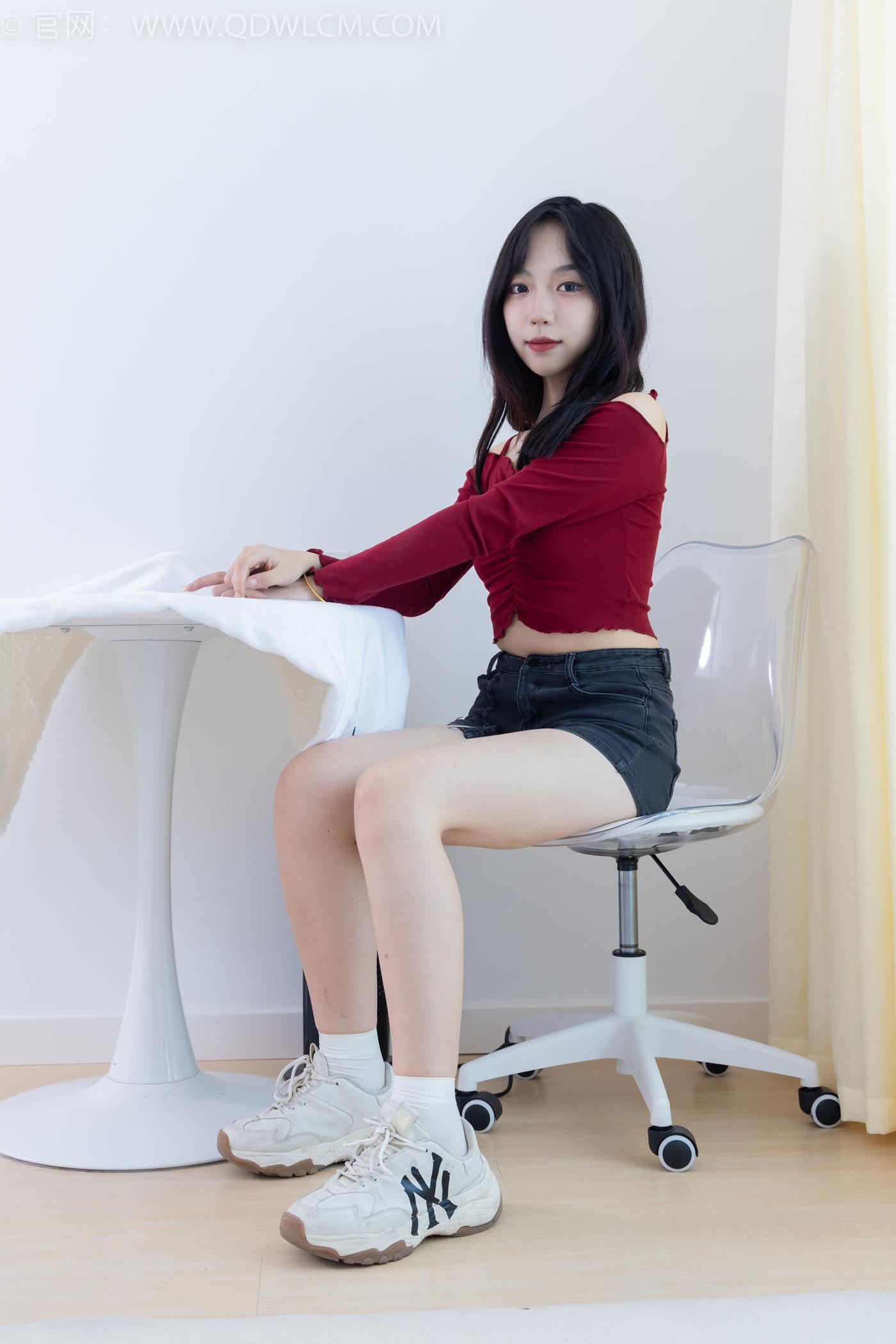 图片[6]-精选勿恋传媒 NO.2253 纱纱-运动鞋、自然穿脏白棉袜[138P]-草丛看图