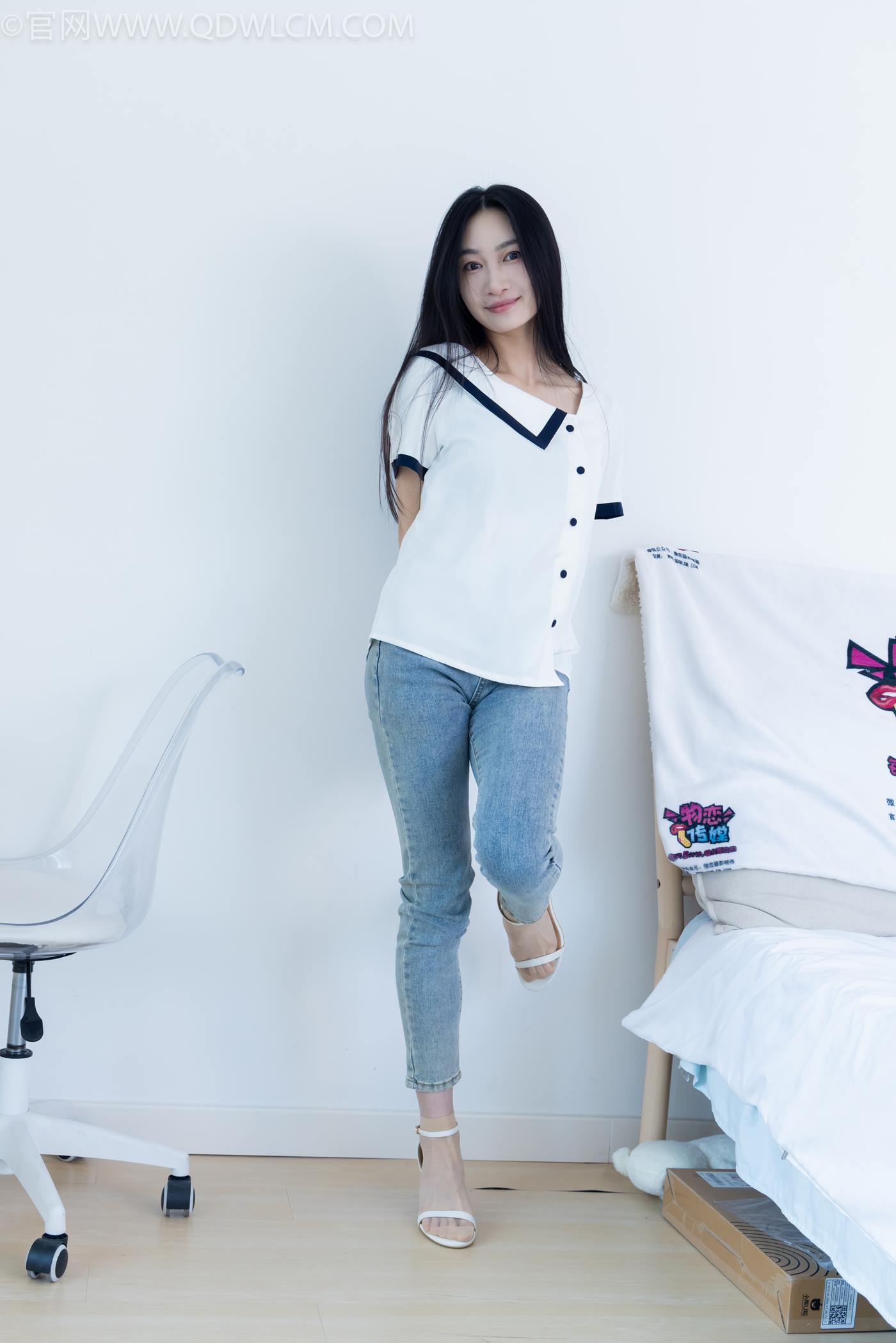 图片[5]-精选勿恋传媒 NO.2280 小影-高跟凉鞋、短肉丝[159P]-草丛看图