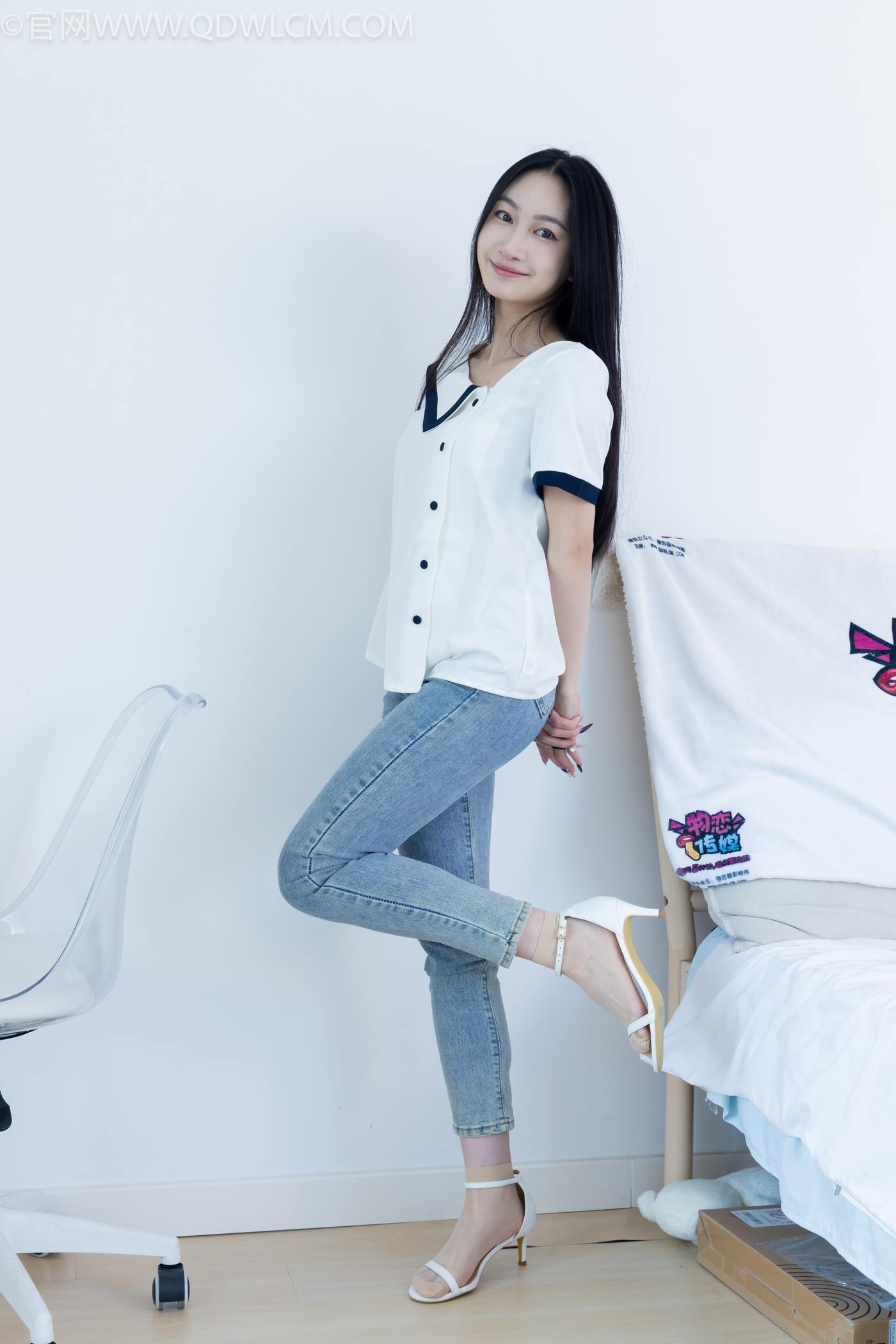 图片[6]-精选勿恋传媒 NO.2280 小影-高跟凉鞋、短肉丝[159P]-草丛看图