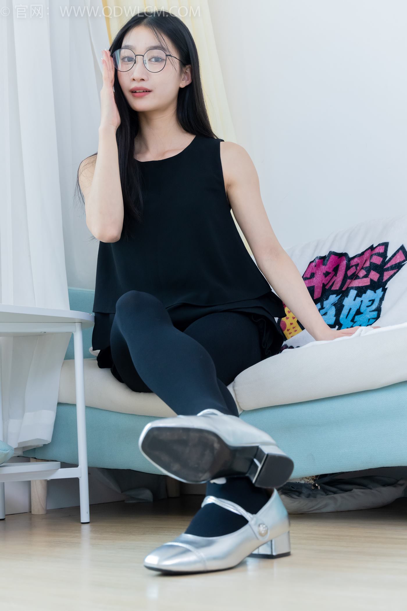 图片[4]-精选勿恋传媒 NO.2249 小影-低跟鞋、厚黑丝[119P]-草丛看图