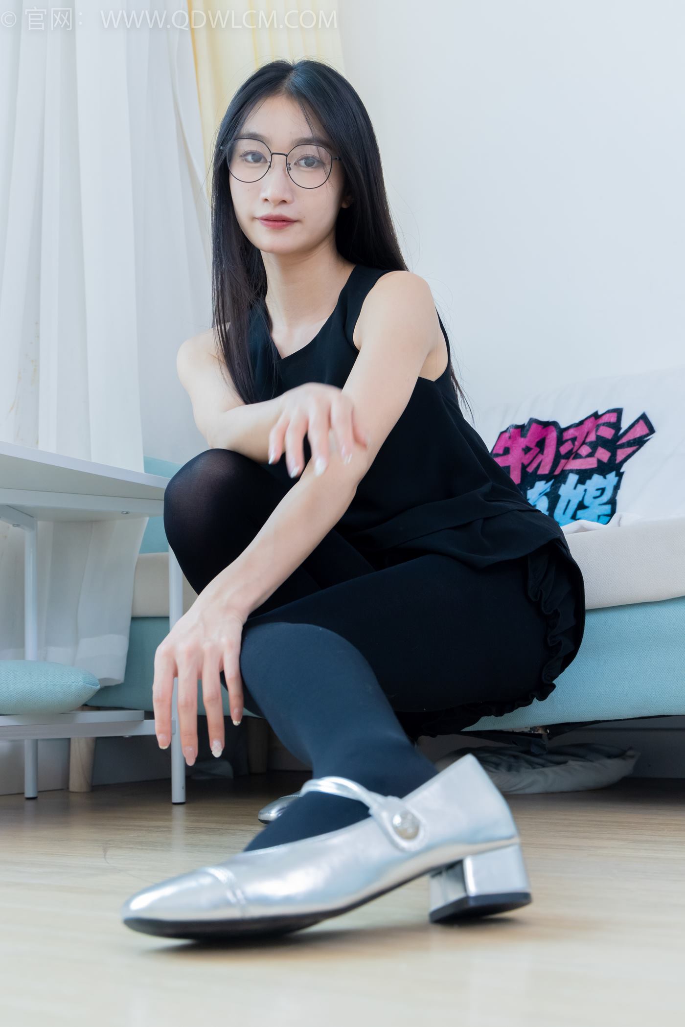 图片[8]-精选勿恋传媒 NO.2249 小影-低跟鞋、厚黑丝[119P]-草丛看图