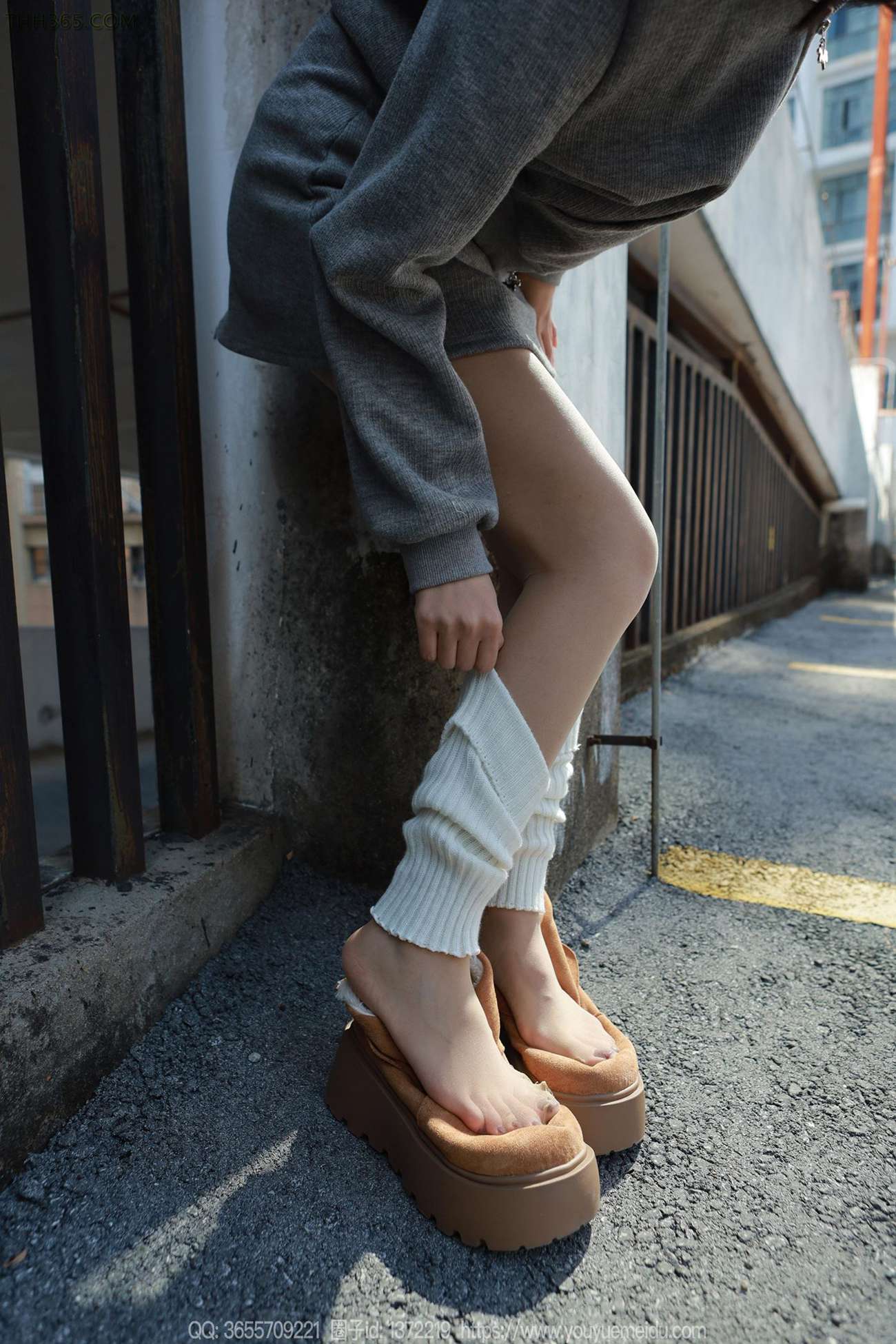 图片[6]-精选[IESS异思趣向] 2025.01.15 丝享家1951：美子《堆堆袜（下）》[60P]-草丛看图