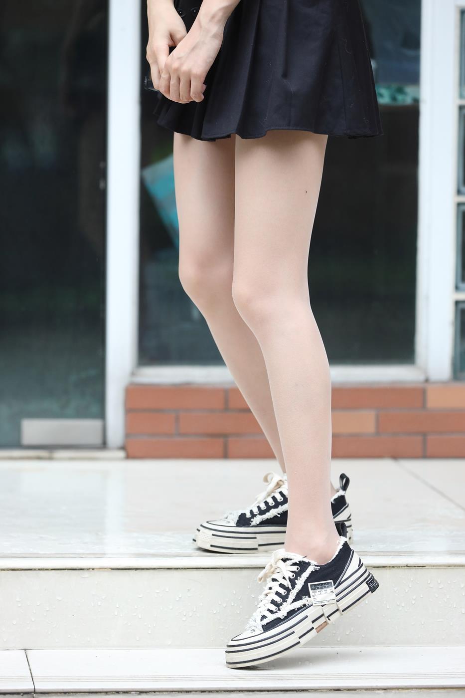 图片[5]-精选精选街拍作品 NO.1558 辉辉模拍作品 赵师妹的闪亮肉丝美腿[100P]-草丛看图