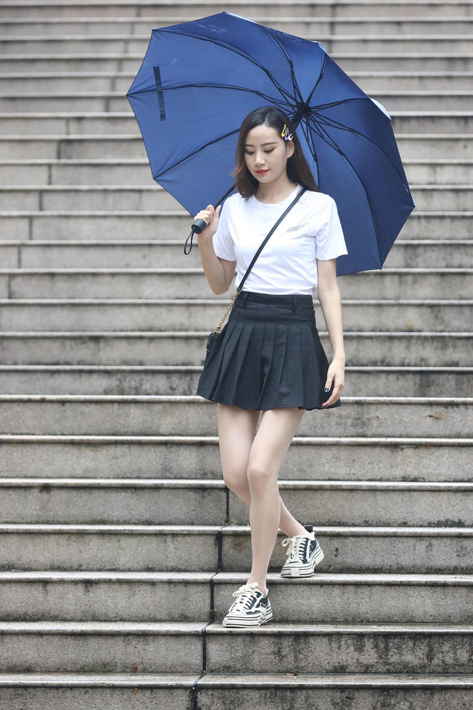 图片[7]-精选精选街拍作品 NO.1558 辉辉模拍作品 赵师妹的闪亮肉丝美腿[100P]-草丛看图