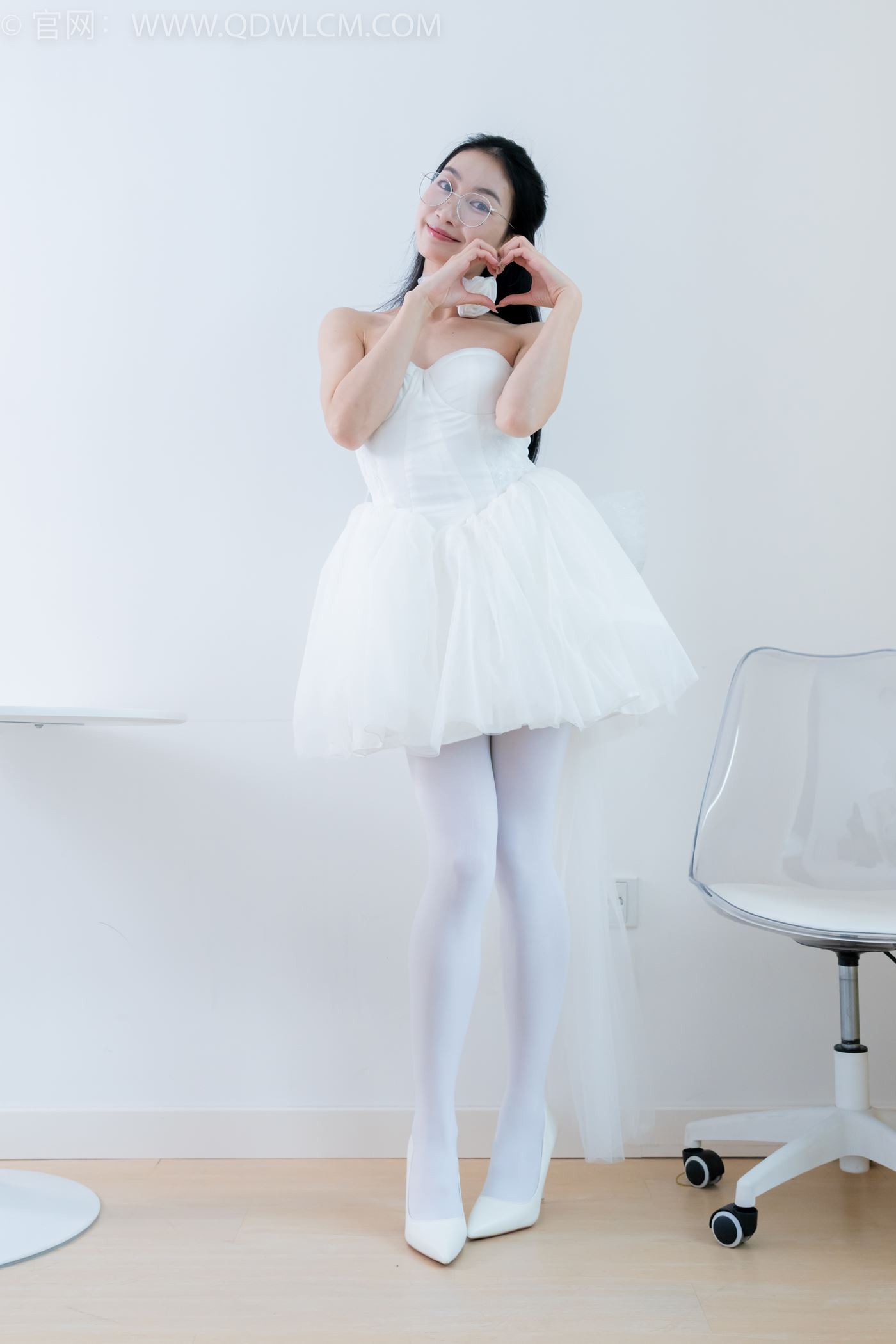 图片[6]-精选勿恋传媒 NO.2233 小影-小影-高跟鞋、厚白丝[100P]-草丛看图