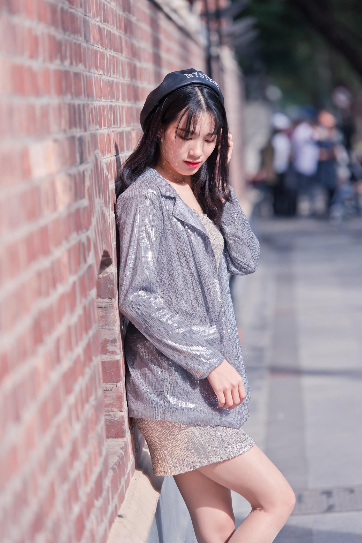 图片[2]-精选魔镜街拍 NO.066 御风街拍 在沙面公园搭讪的肉丝甜美小解解九月 [48P]-草丛看图