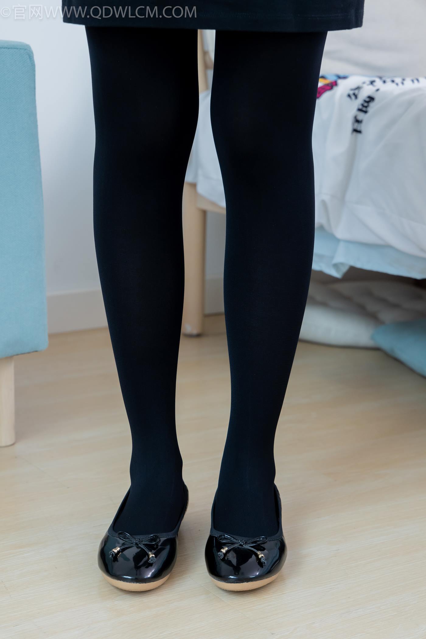 图片[8]-精选勿恋传媒 NO.2265 恬恬-平底鞋、厚黑丝、厚黑丝踩奶油蛋糕剧情[137P]-草丛看图