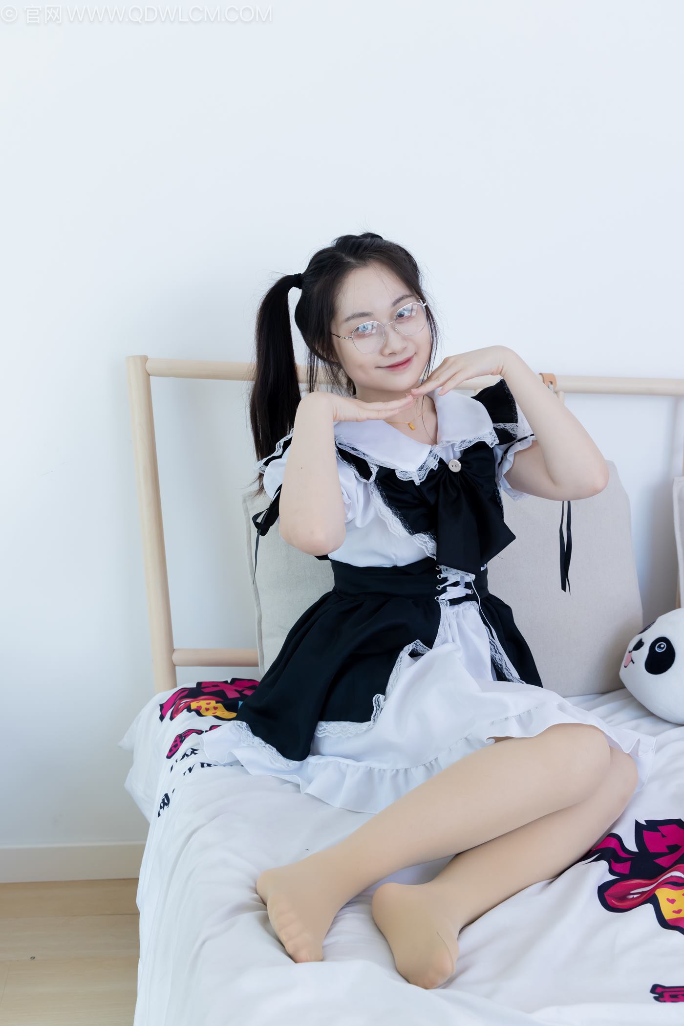 图片[3]-精选勿恋传媒 NO.2239 小新-低跟鞋、白棉袜、厚肉丝、女仆装[100P]-草丛看图