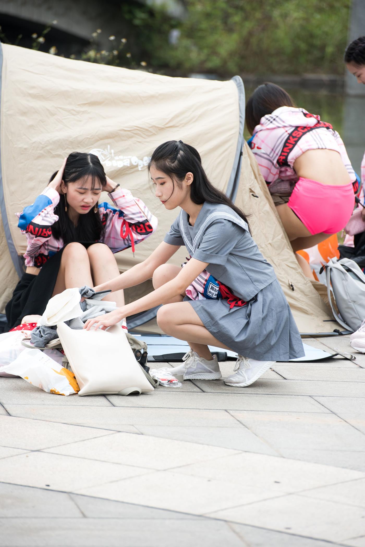 图片[2]-精选魔镜街拍 NO.051 街拍啦啦队小解解 [65P]-草丛看图