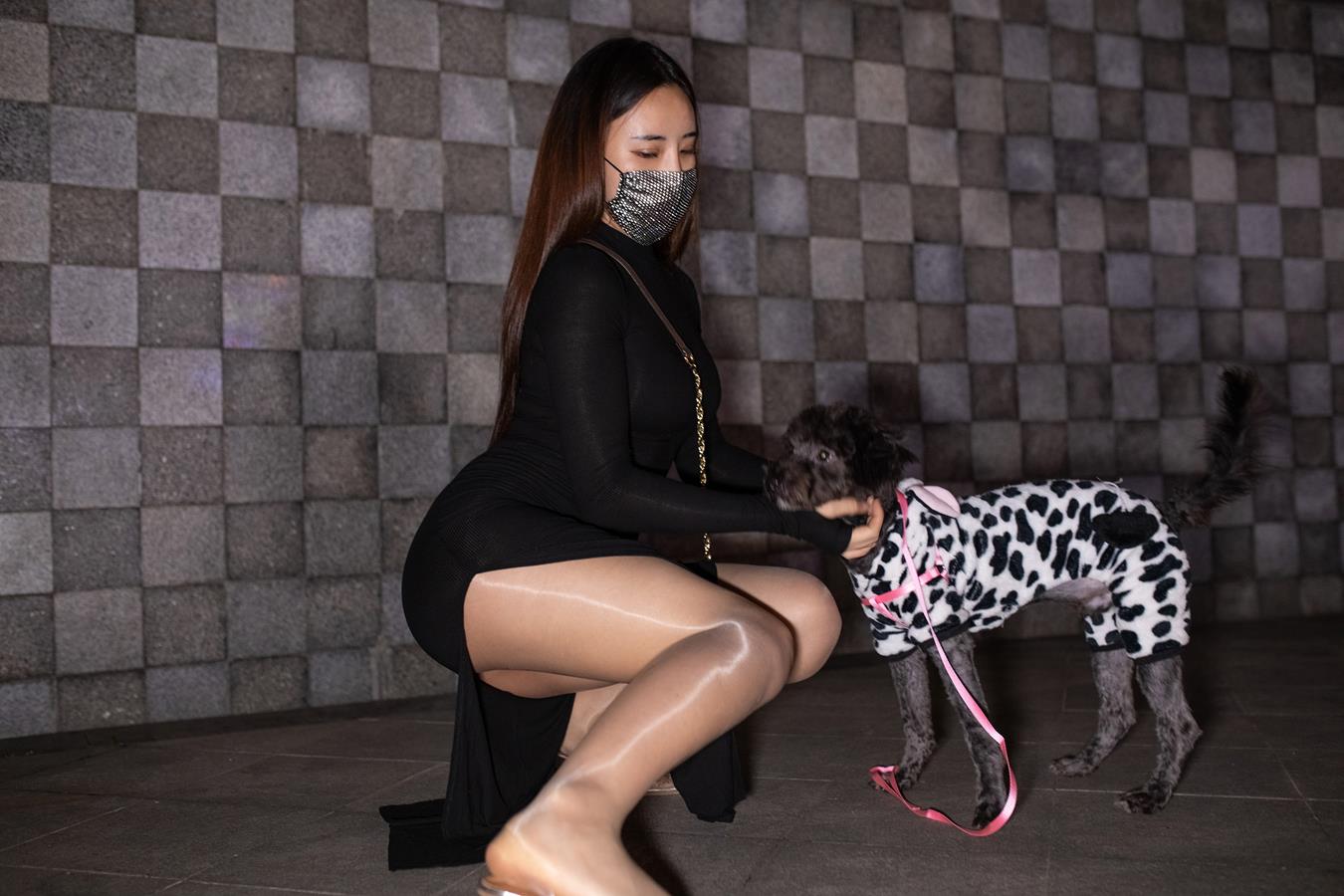 图片[6]-精选唯美街拍 NO.1264 牛男街拍 夜色[100P]-草丛看图