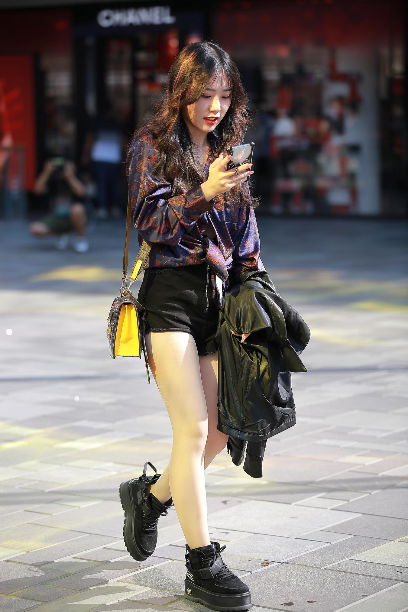 图片[7]-精选唯美街拍 NO.1239 四九城嘎子街拍作品 – 肉丝热裤小妹[50P]-草丛看图