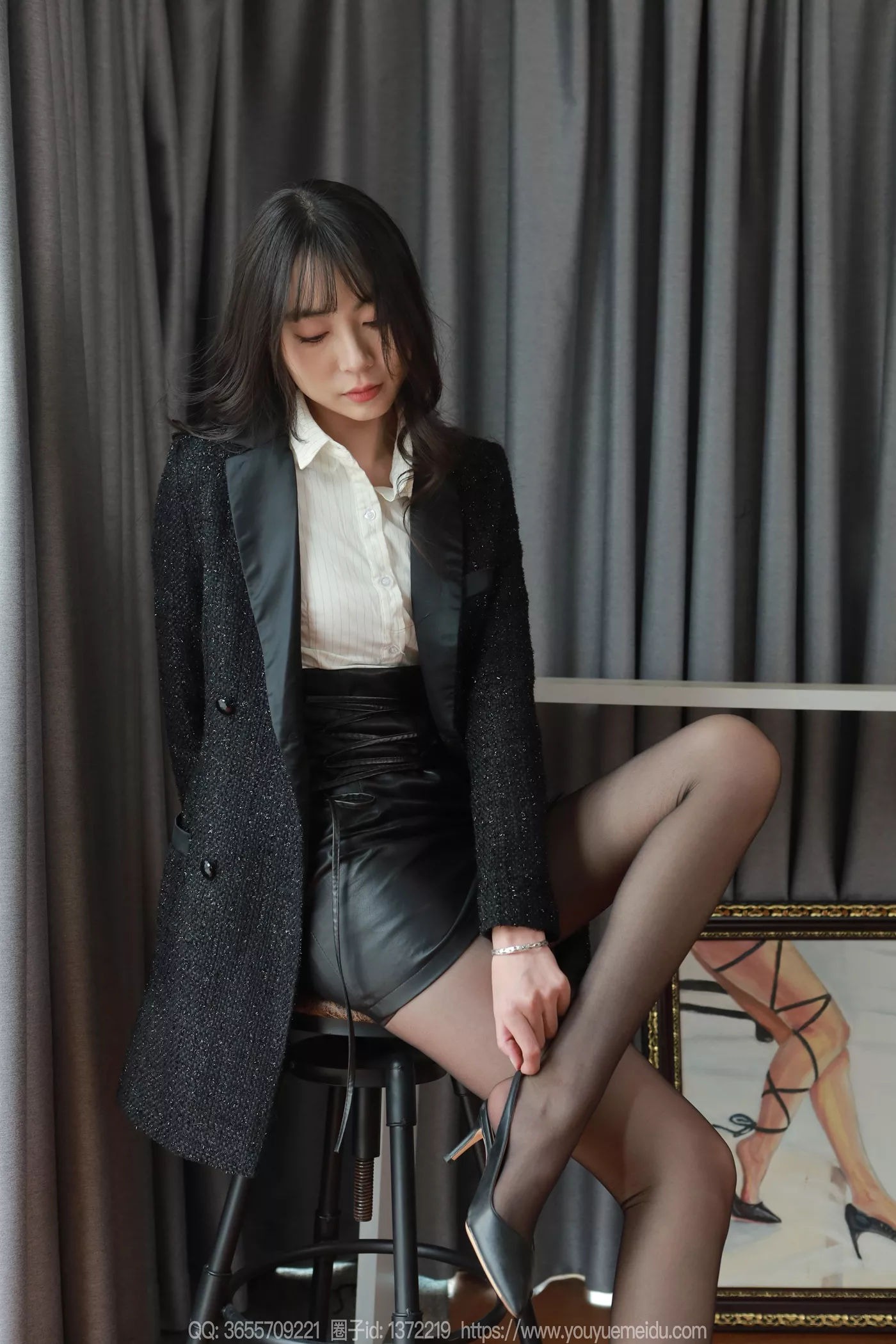 图片[3]-精选[IESS异思趣向] 2024.12.27 丝享家1935：团团《脚尖加固》[93P]-草丛看图