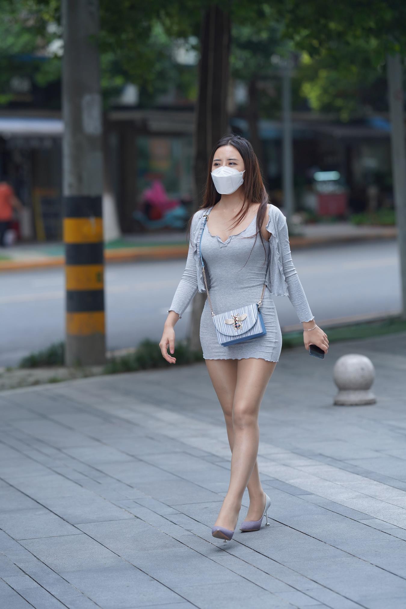 图片[2]-精选唯美街拍 NO.1216 牛男街拍 丰韵包臀裙美女（3）[84P]-草丛看图