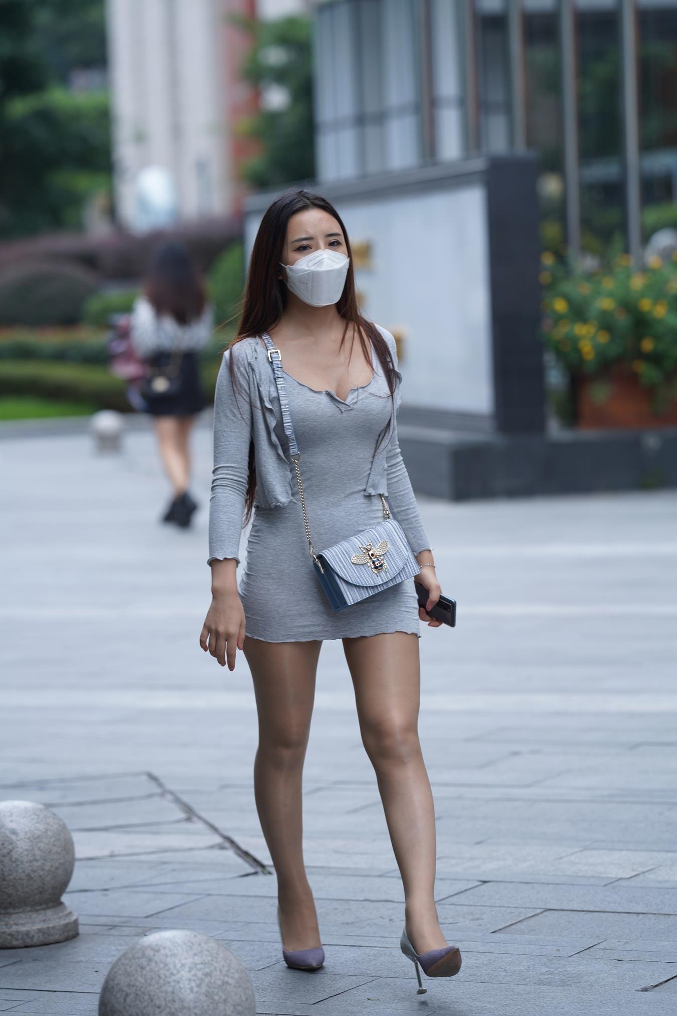 图片[7]-精选唯美街拍 NO.1216 牛男街拍 丰韵包臀裙美女（3）[84P]-草丛看图