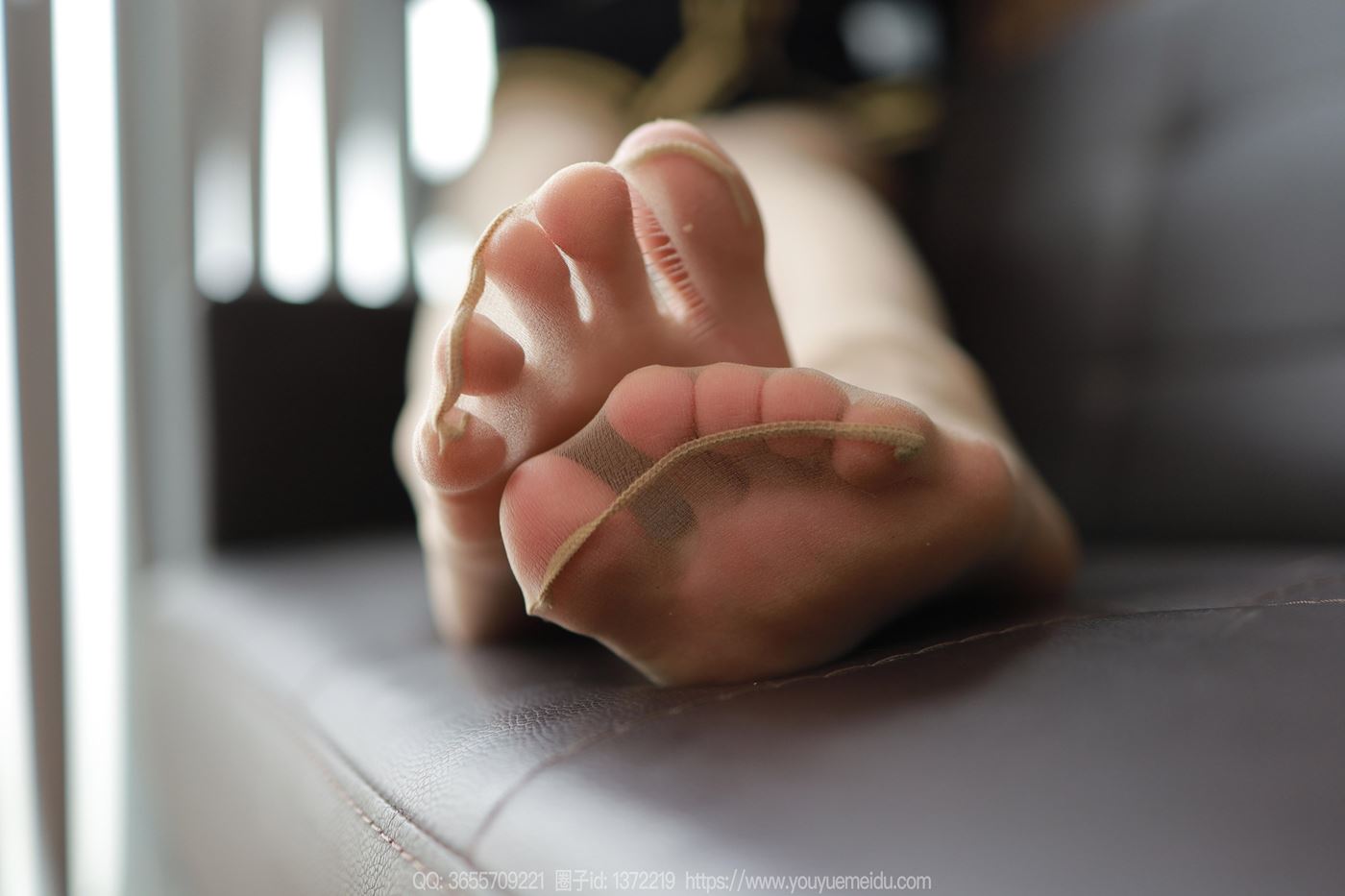 图片[8]-精选[IESS异思趣向] 2025.01.06 丝享家1943：兔兔《白色靴子（下）》[86P]-草丛看图