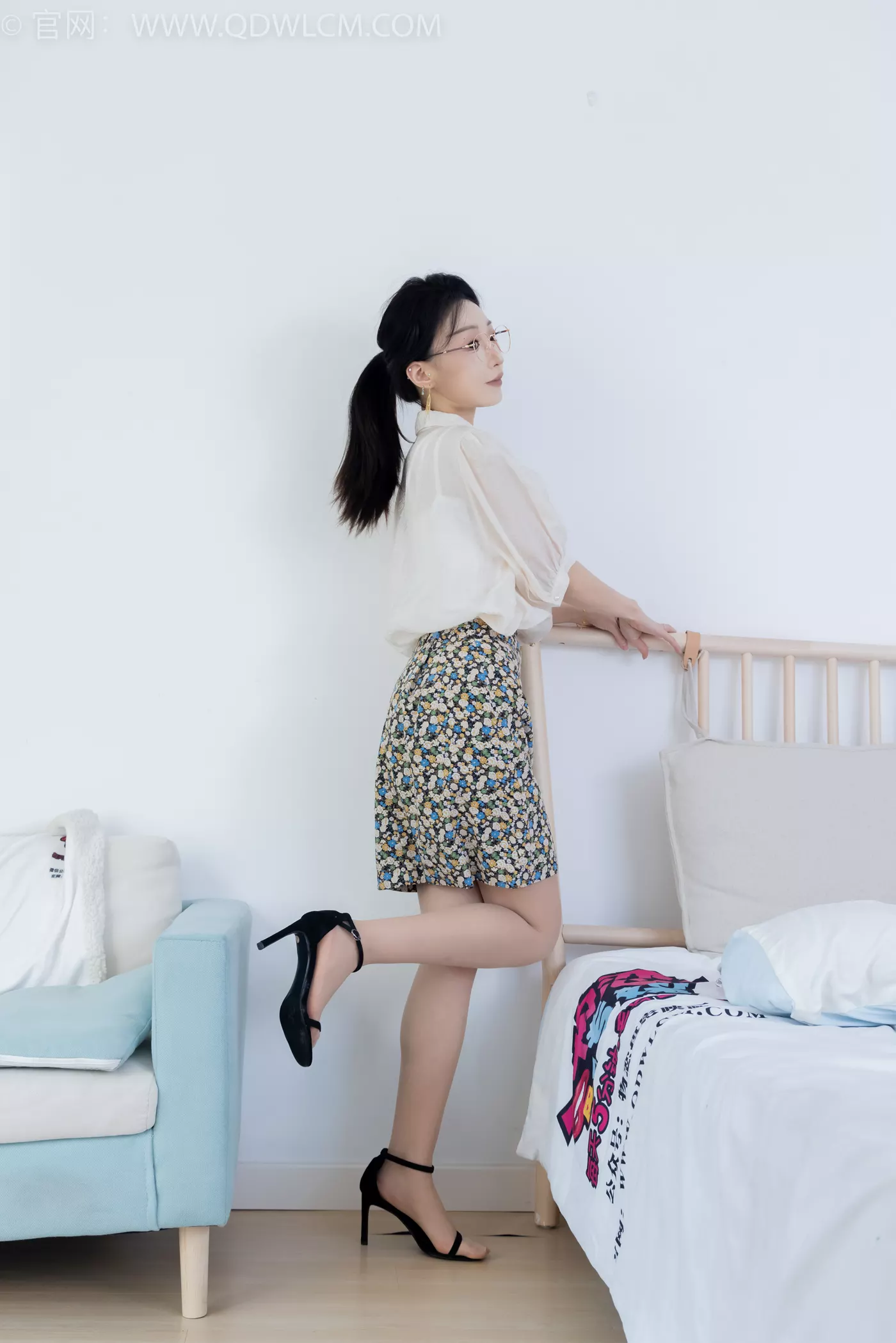 图片[6]-精选勿恋传媒 NO.2195 嘟嘟-晨光熹微[92P]-草丛看图