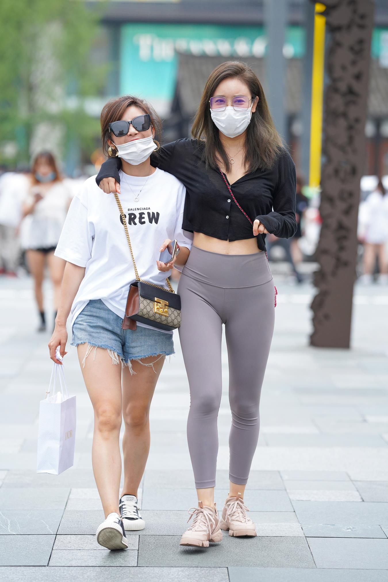 图片[3]-精选唯美街拍 NO.1278 视觉冲击街拍作品 – 有点活泼[38P]-草丛看图