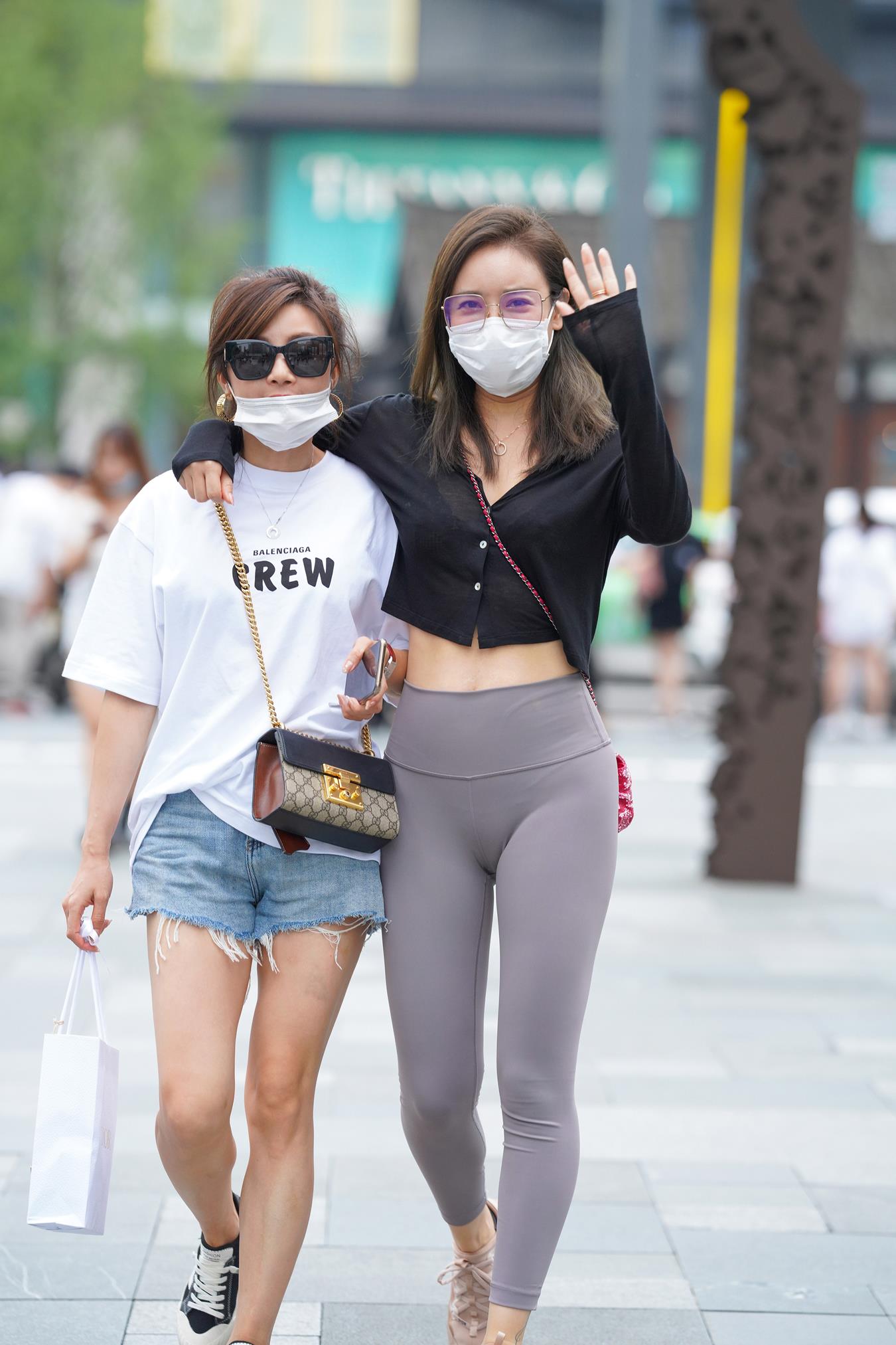 图片[6]-精选唯美街拍 NO.1278 视觉冲击街拍作品 – 有点活泼[38P]-草丛看图