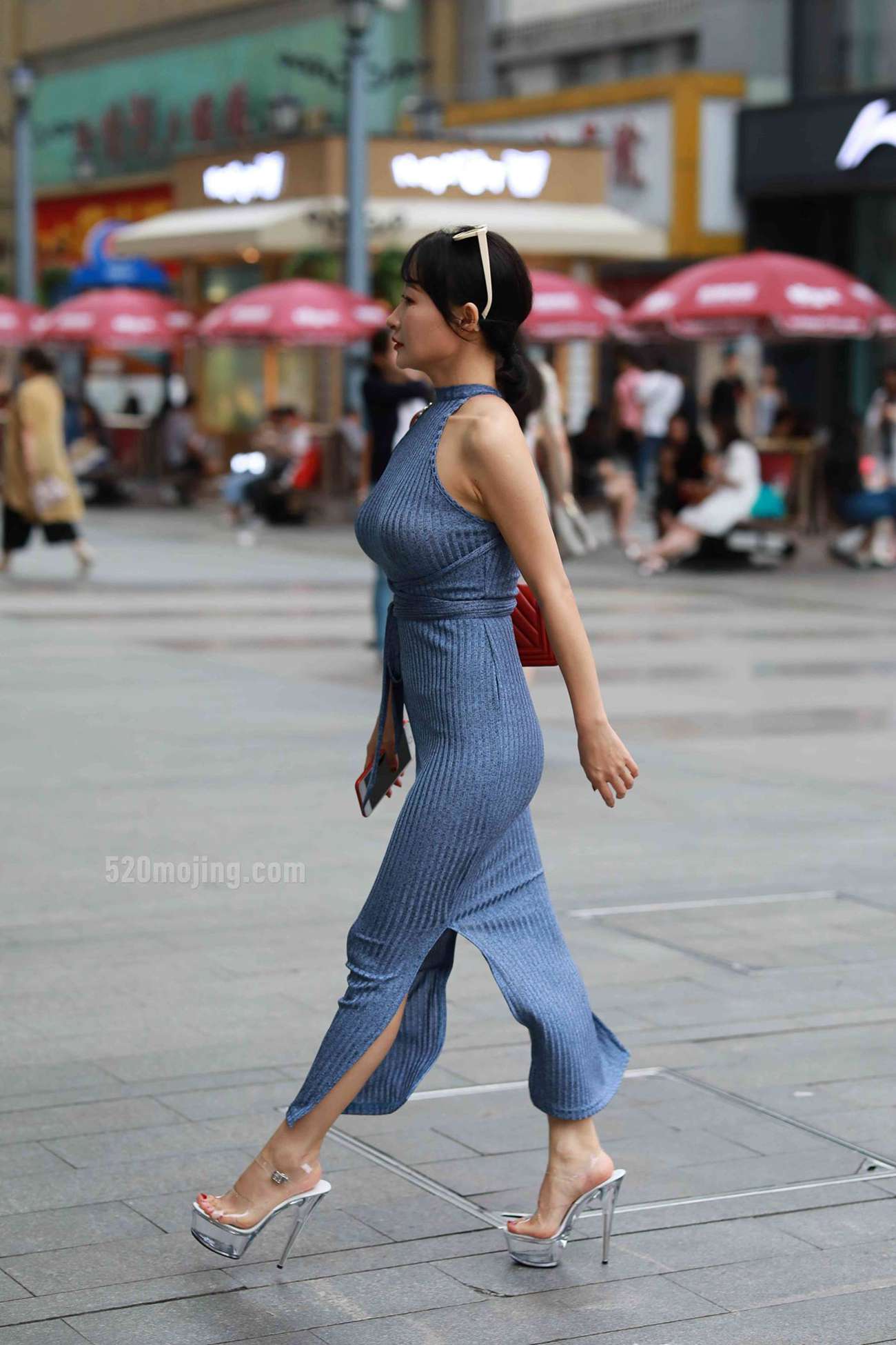 图片[2]-精选魔镜街拍 NO.005 灰色仅身长裙 [94P]-草丛看图