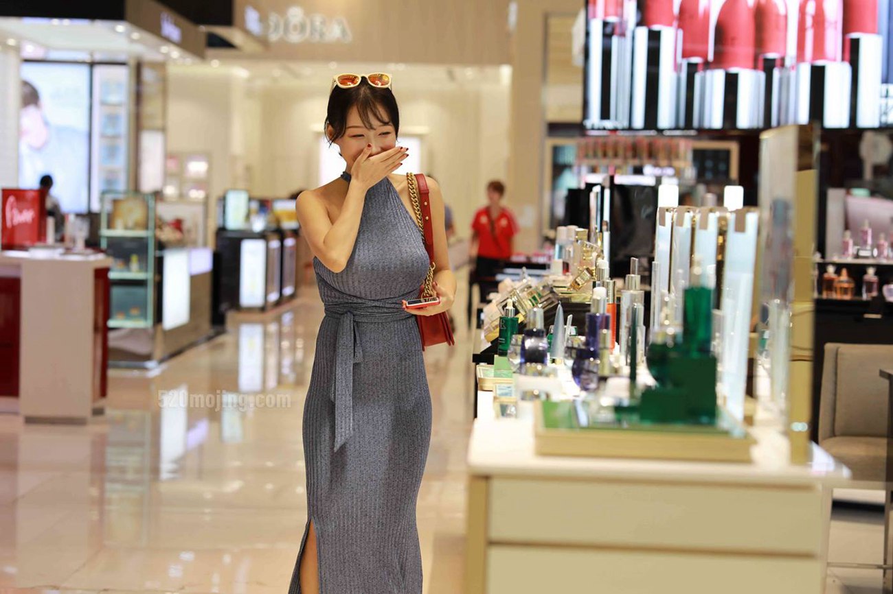 图片[7]-精选魔镜街拍 NO.005 灰色仅身长裙 [94P]-草丛看图