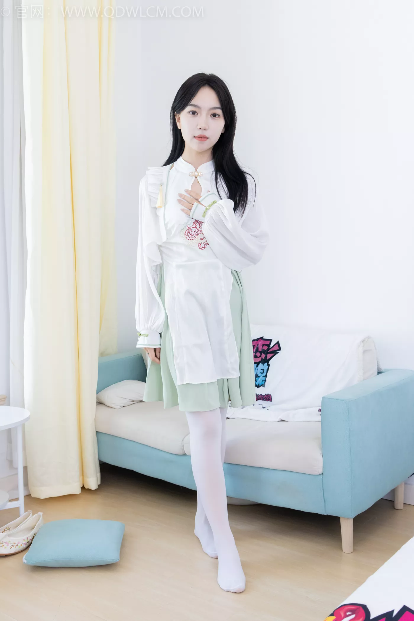 图片[3]-精选勿恋传媒 NO.2199 纱纱-阳光散落（盲盒2）[100P]-草丛看图