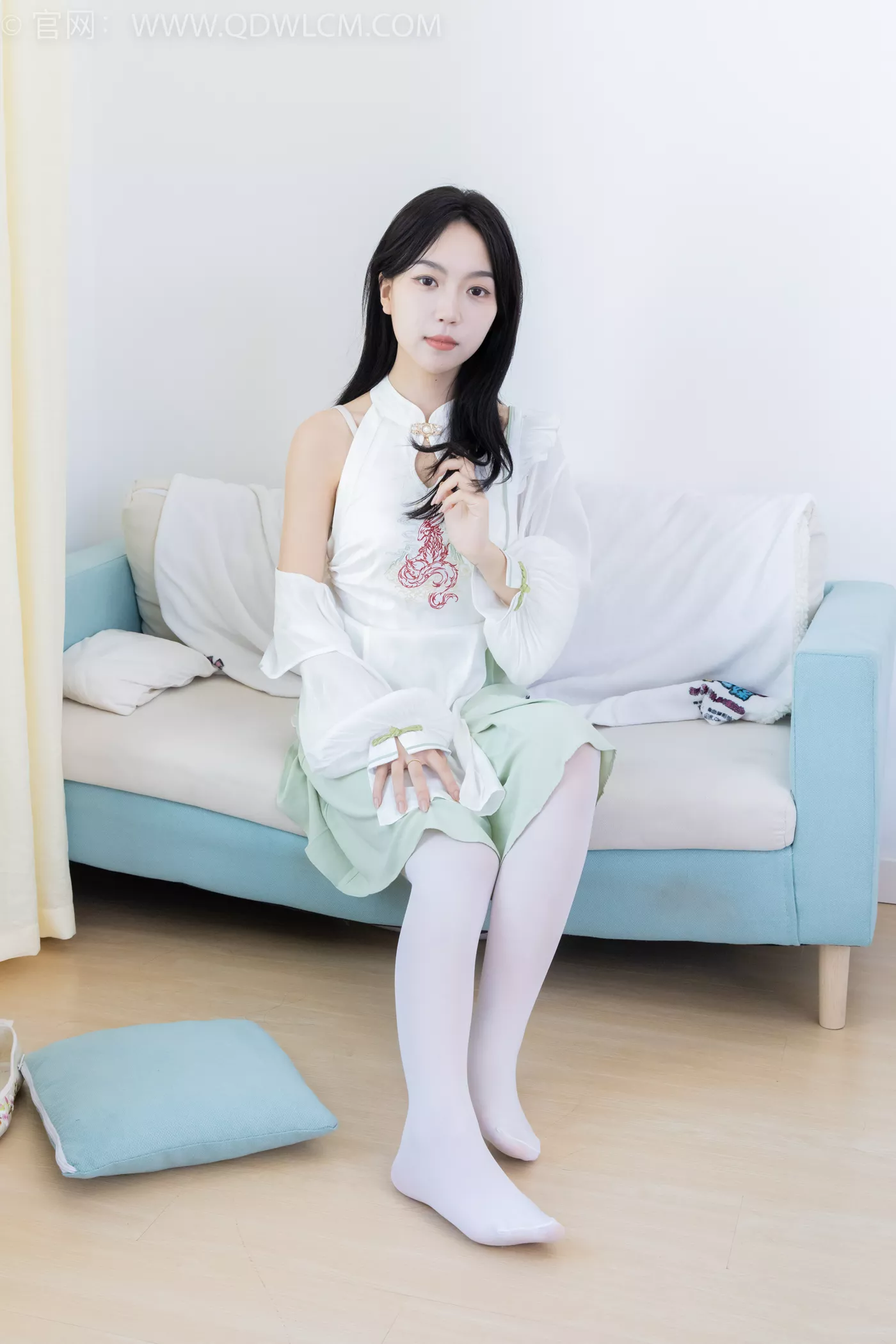 图片[7]-精选勿恋传媒 NO.2199 纱纱-阳光散落（盲盒2）[100P]-草丛看图