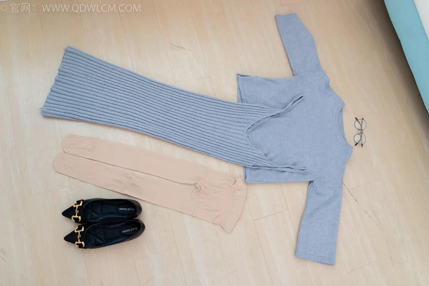 图片[2]-精选勿恋传媒 NO.2193 泡泡-初冬的风[125P]-草丛看图