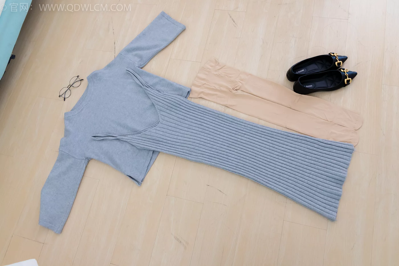 图片[1]-精选勿恋传媒 NO.2193 泡泡-初冬的风[125P]-草丛看图