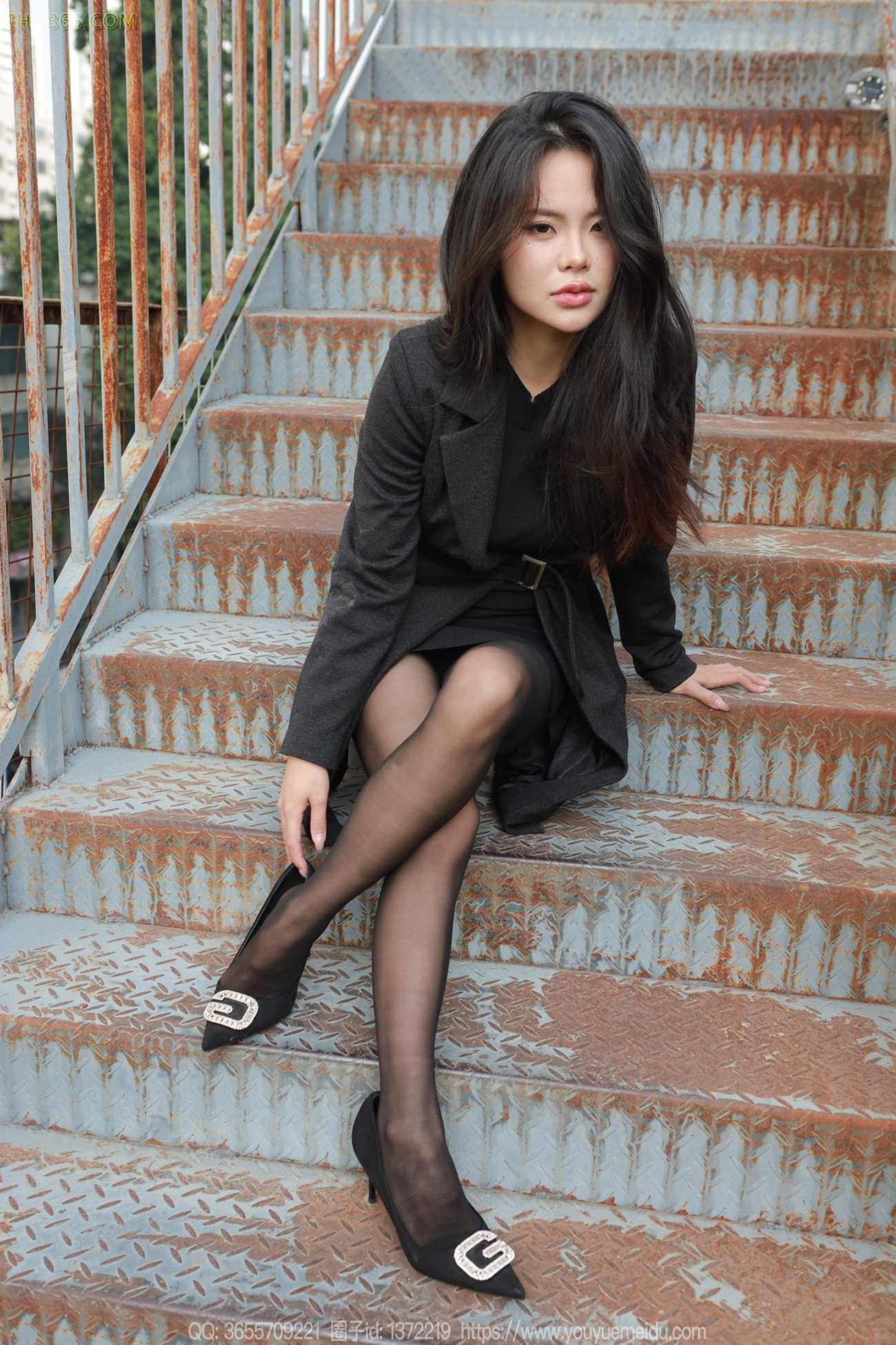 图片[5]-精选[IESS异思趣向] 2025.01.02 丝享家1940：兔兔《黑丝女人》[87P]-草丛看图