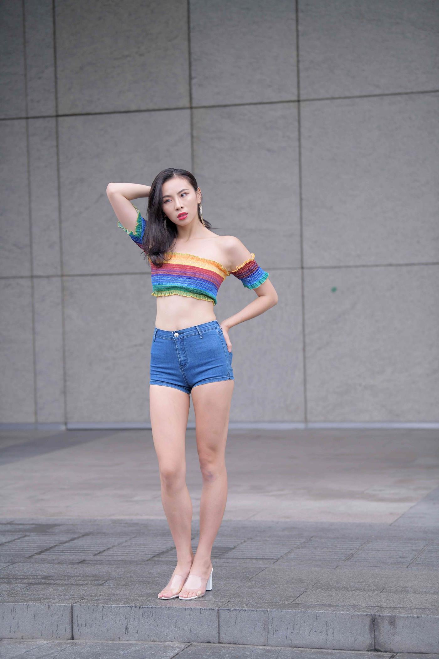 图片[5]-精选魔镜街拍 NO.026 牛仔热裤高跟街拍 [100P]-草丛看图