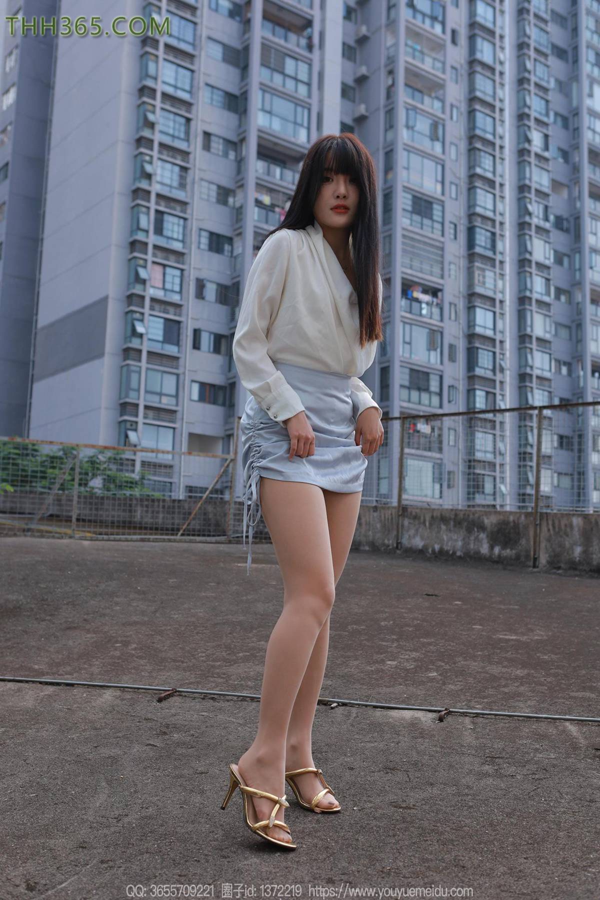 图片[5]-精选[IESS异思趣向] 2024.11.10 丝享家1894：婉萍《蓝色短裙（下）》[89P]-草丛看图