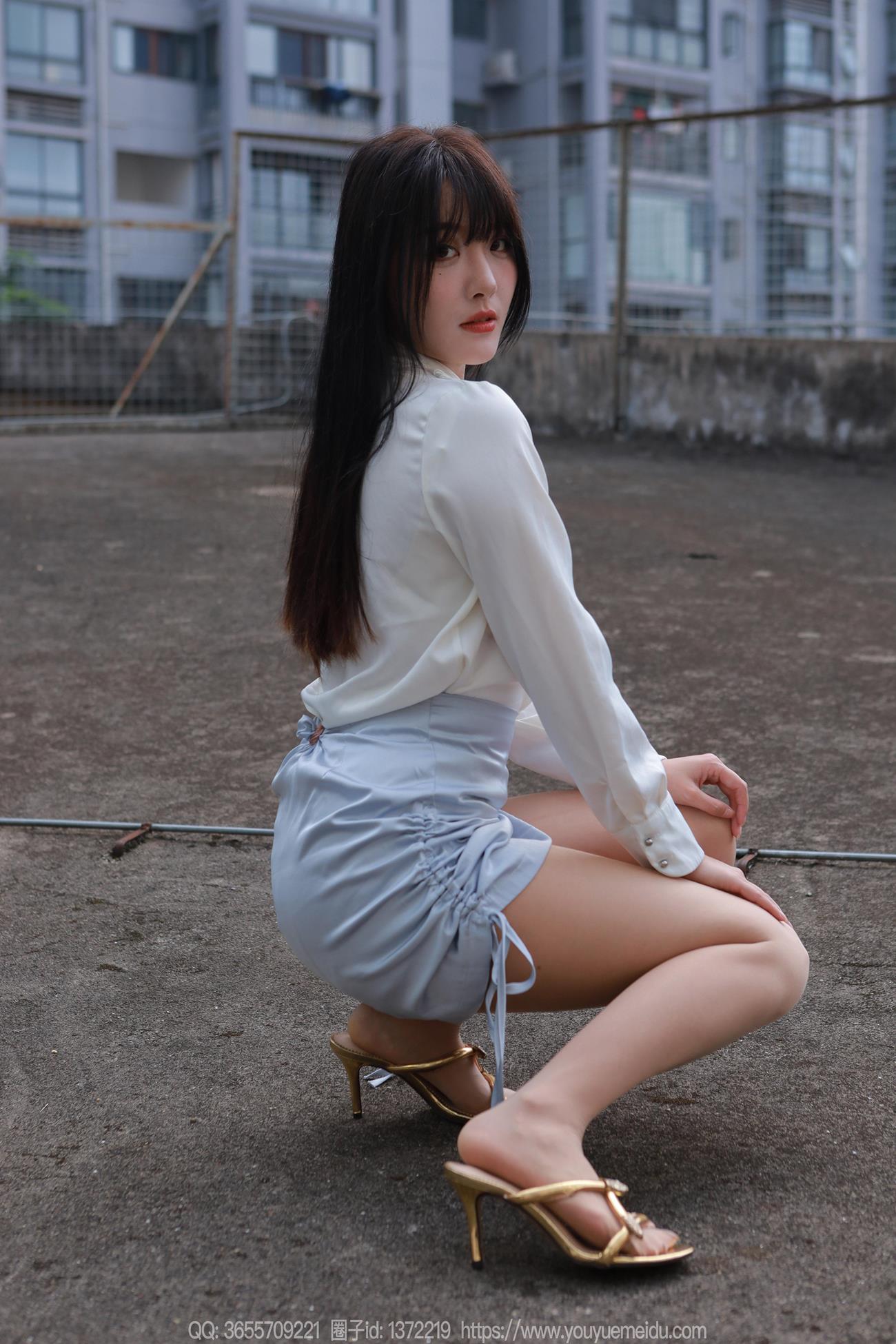 图片[7]-精选[IESS异思趣向] 2024.11.10 丝享家1894：婉萍《蓝色短裙（下）》[89P]-草丛看图