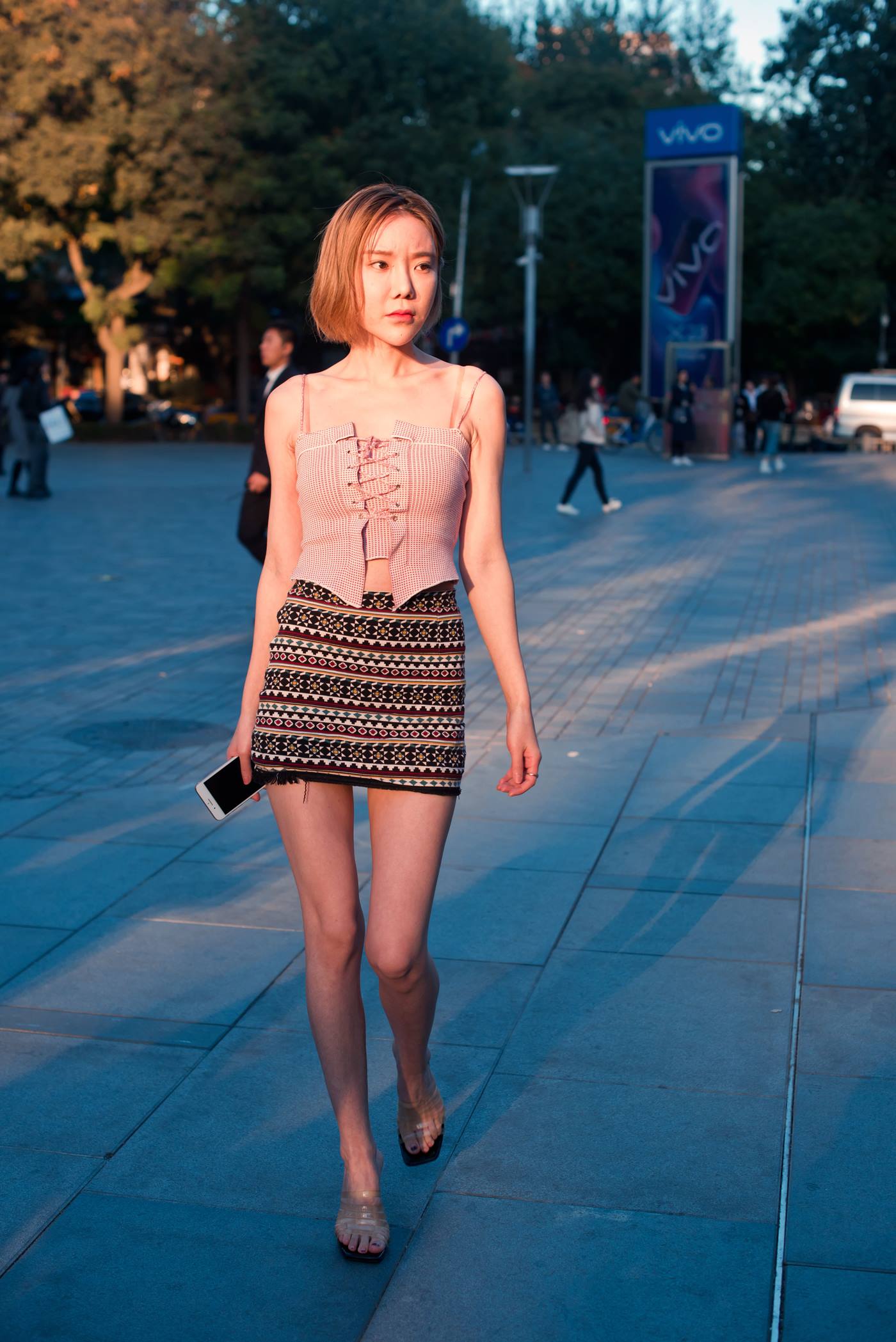 图片[6]-精选魔镜街拍 NO.013 时尚街拍小背心加短裙 [110P]-草丛看图