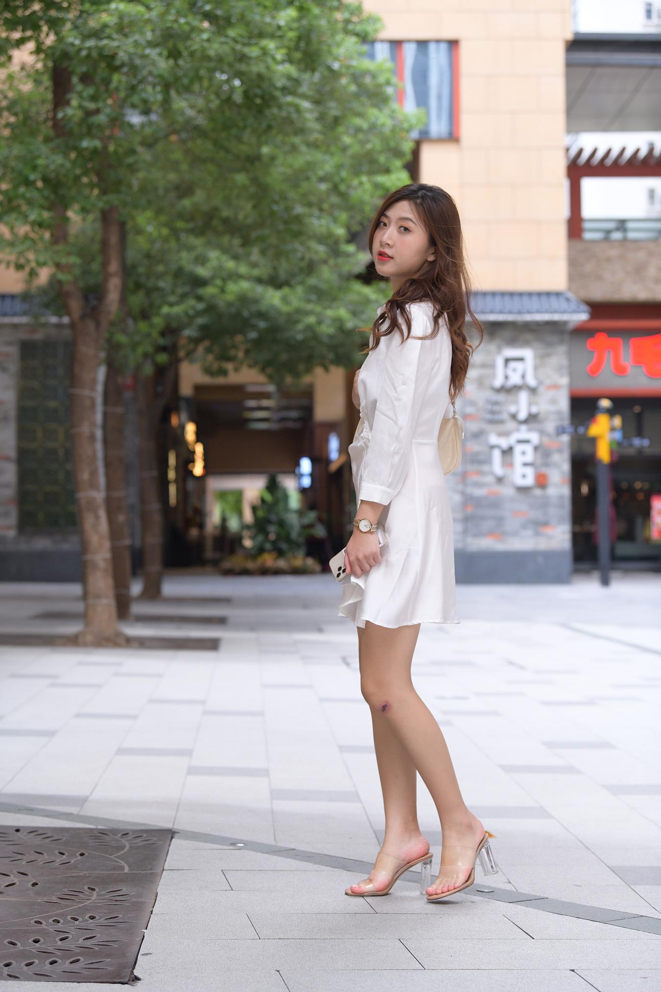 图片[8]-精选唯美街拍 NO.1290 一始街拍作品 白衣飘飘的小解解[100P]-草丛看图