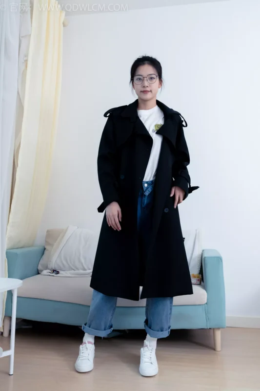 精选勿恋传媒 NO.2219 茯苓-分别与相遇[170P]-草丛看图