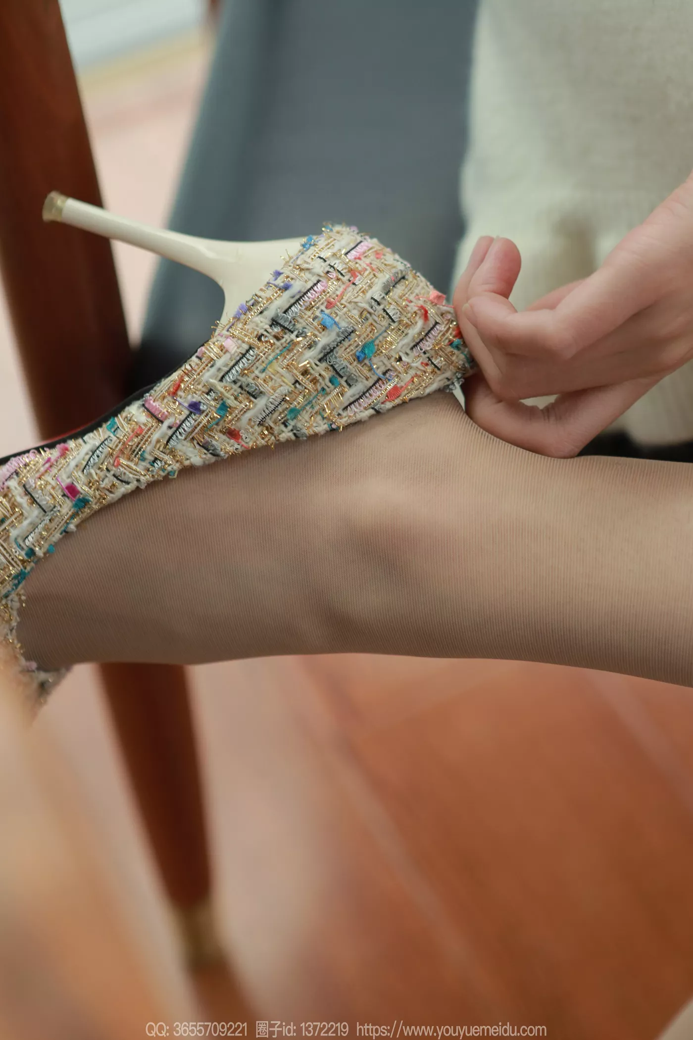 图片[1]-精选[IESS异思趣向] 2024.12.23 丝享家1931：团团《白裙肉丝》[89P]-草丛看图