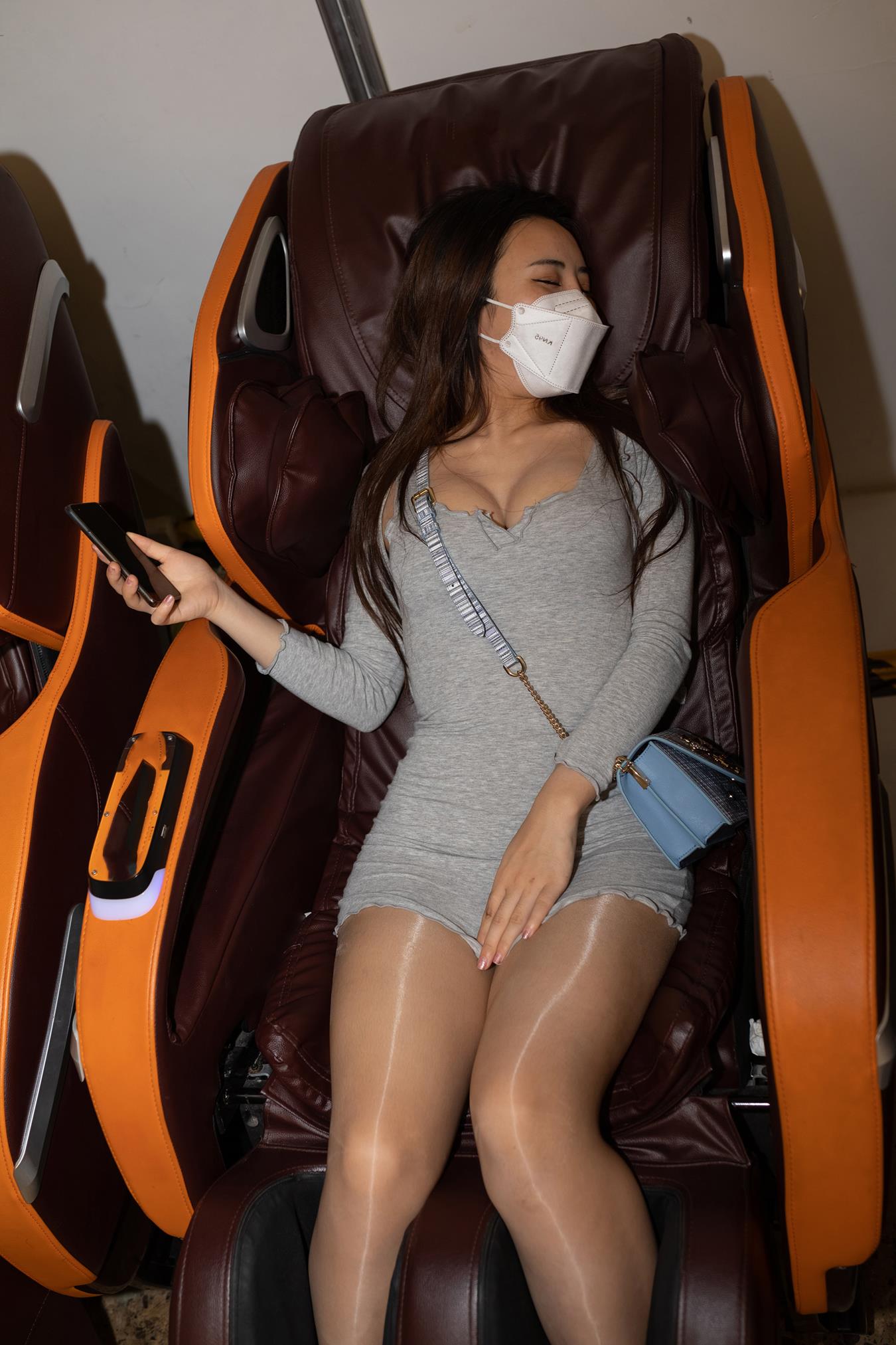 图片[5]-精选唯美街拍 NO.1216 牛男街拍 丰韵包臀裙美女（2）[84P]-草丛看图