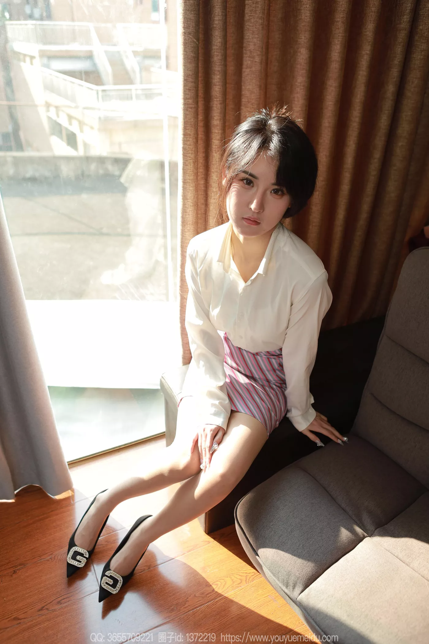 图片[4]-精选[IESS异思趣向] 2024.12.31 丝享家1938：小宝《阳光四》[89P]-草丛看图