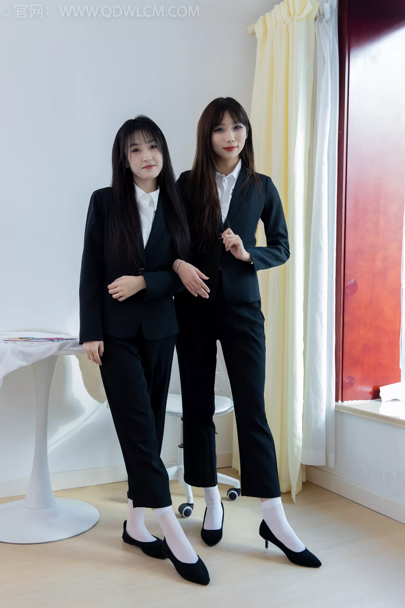 图片[6]-精选勿恋传媒 NO.2216 泡泡&嘉木-手心的蔷薇[160P]-草丛看图