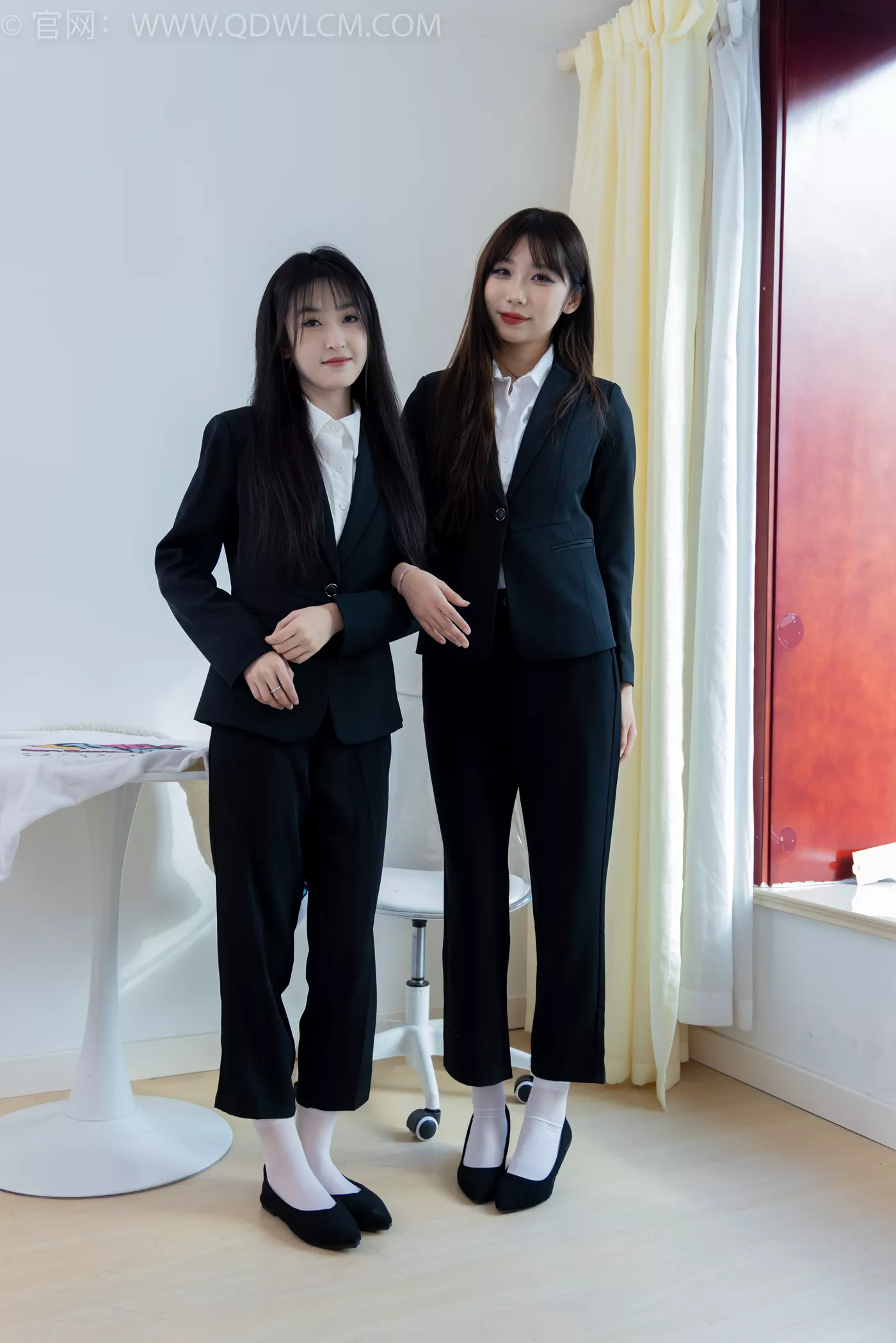 图片[7]-精选勿恋传媒 NO.2216 泡泡&嘉木-手心的蔷薇[160P]-草丛看图